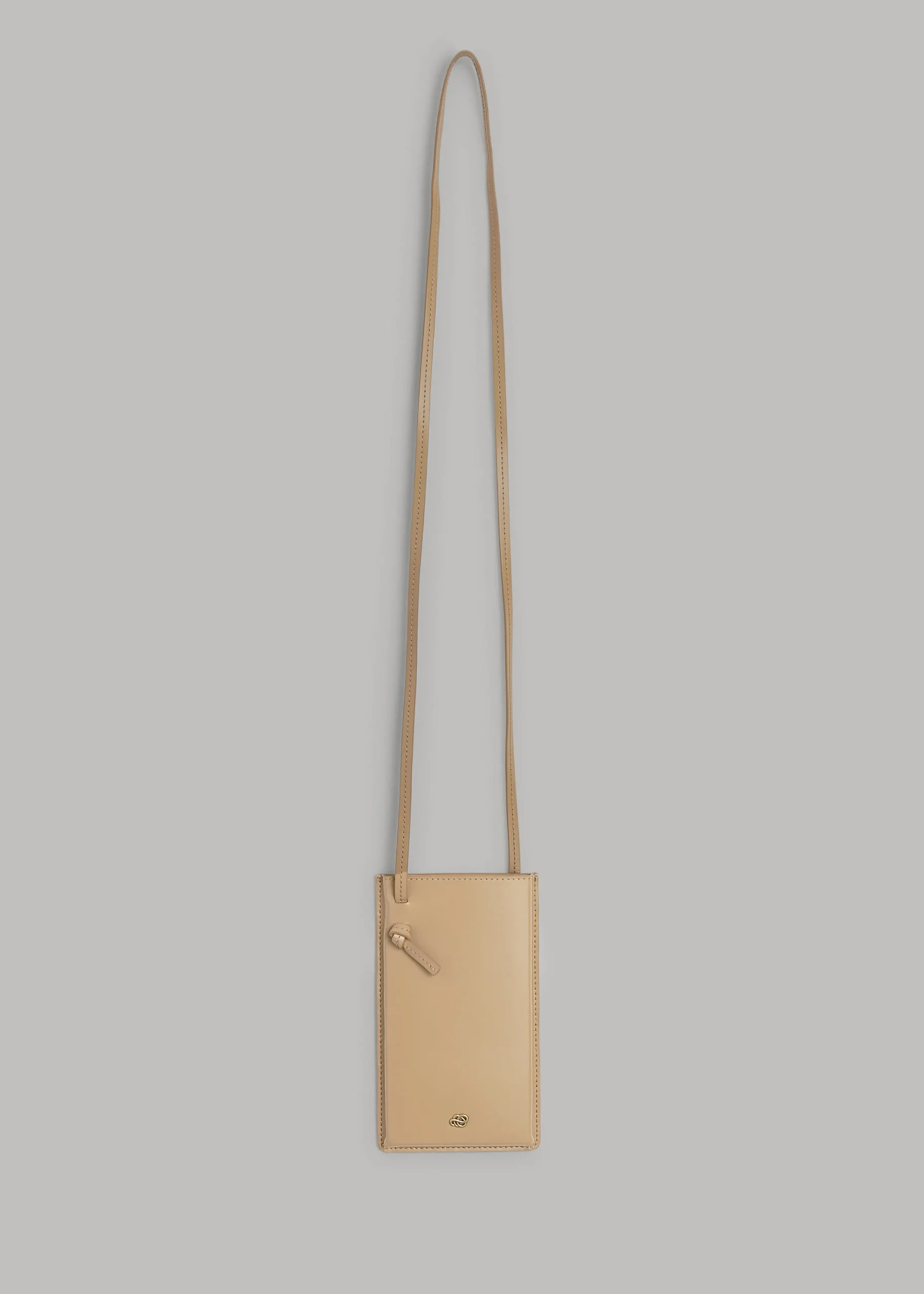 The Frankie Shop By Malene Birger Aya Leather Phone Pouch Sand Sale