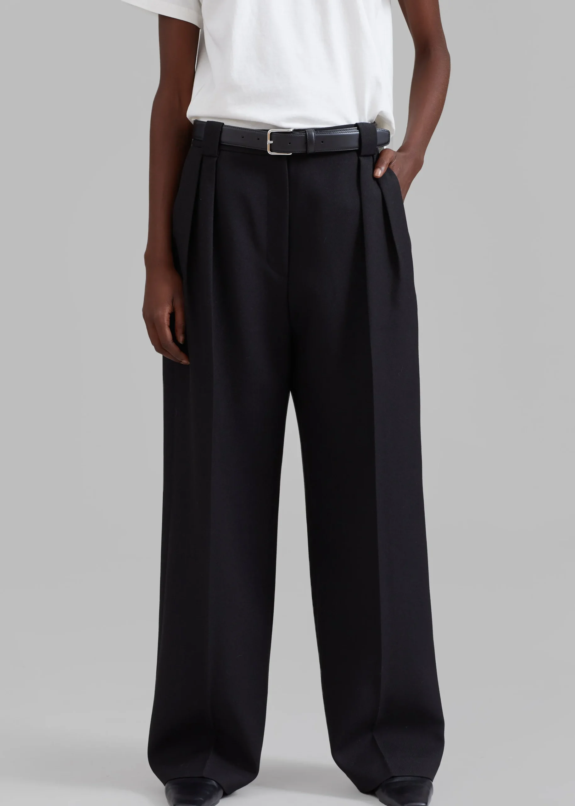 The Frankie Shop Cian Pintuck Trousers Black