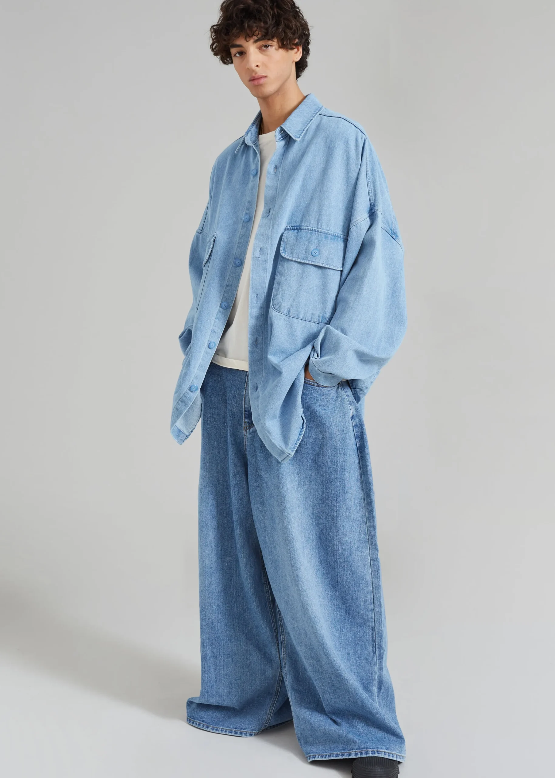 The Frankie Shop Dallas Men Denim Overshirt Worn Wash Best