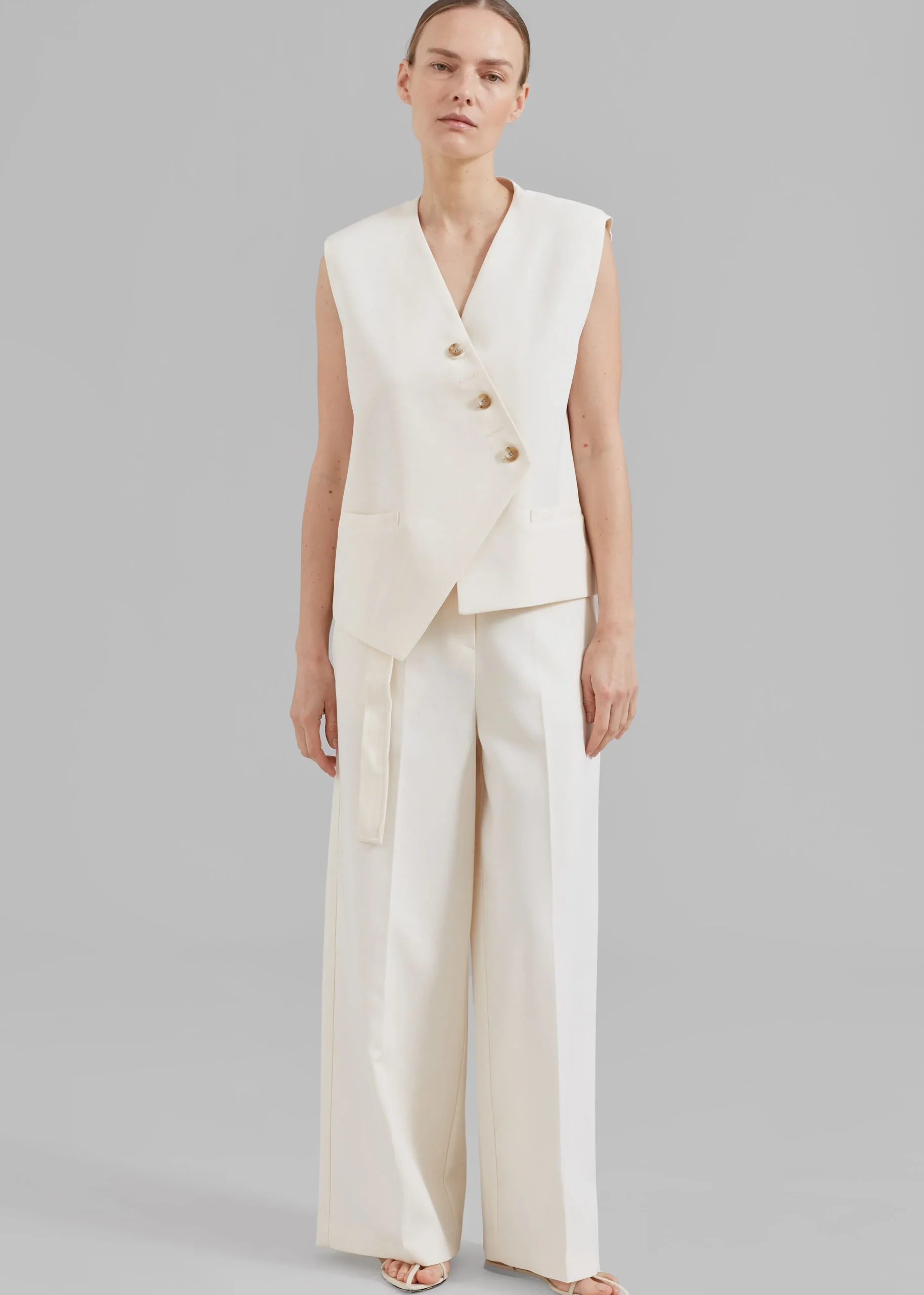 The Frankie Shop Delphi Vest Cream Discount