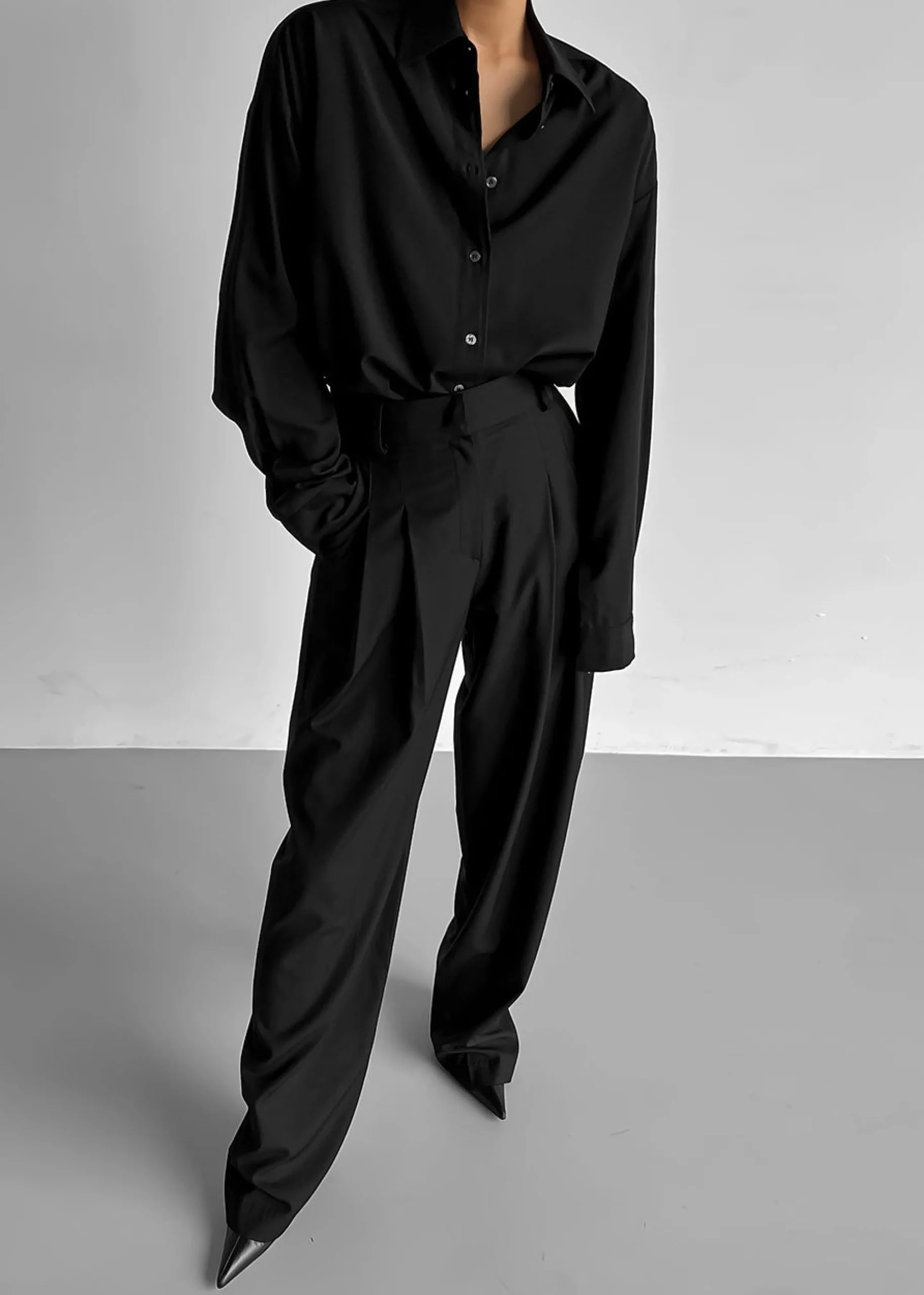The Frankie Shop Gelso Pleated Trousers Black Sale