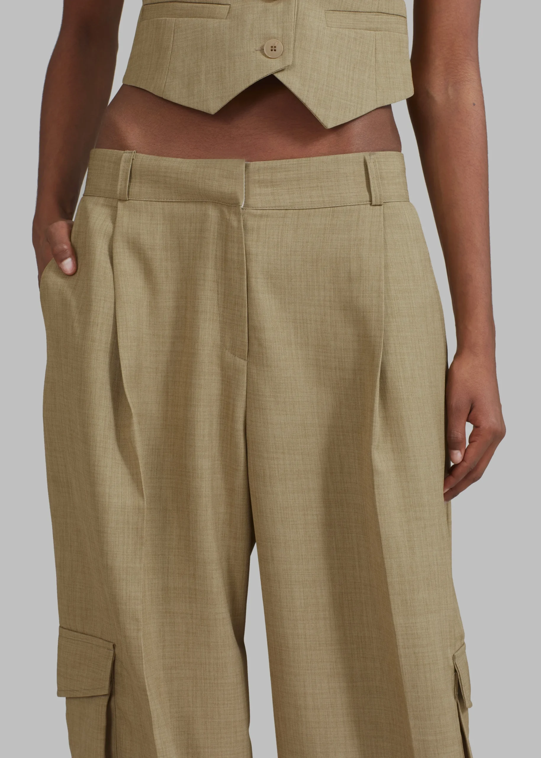 The Frankie Shop Gladys Cargo Pants Khaki