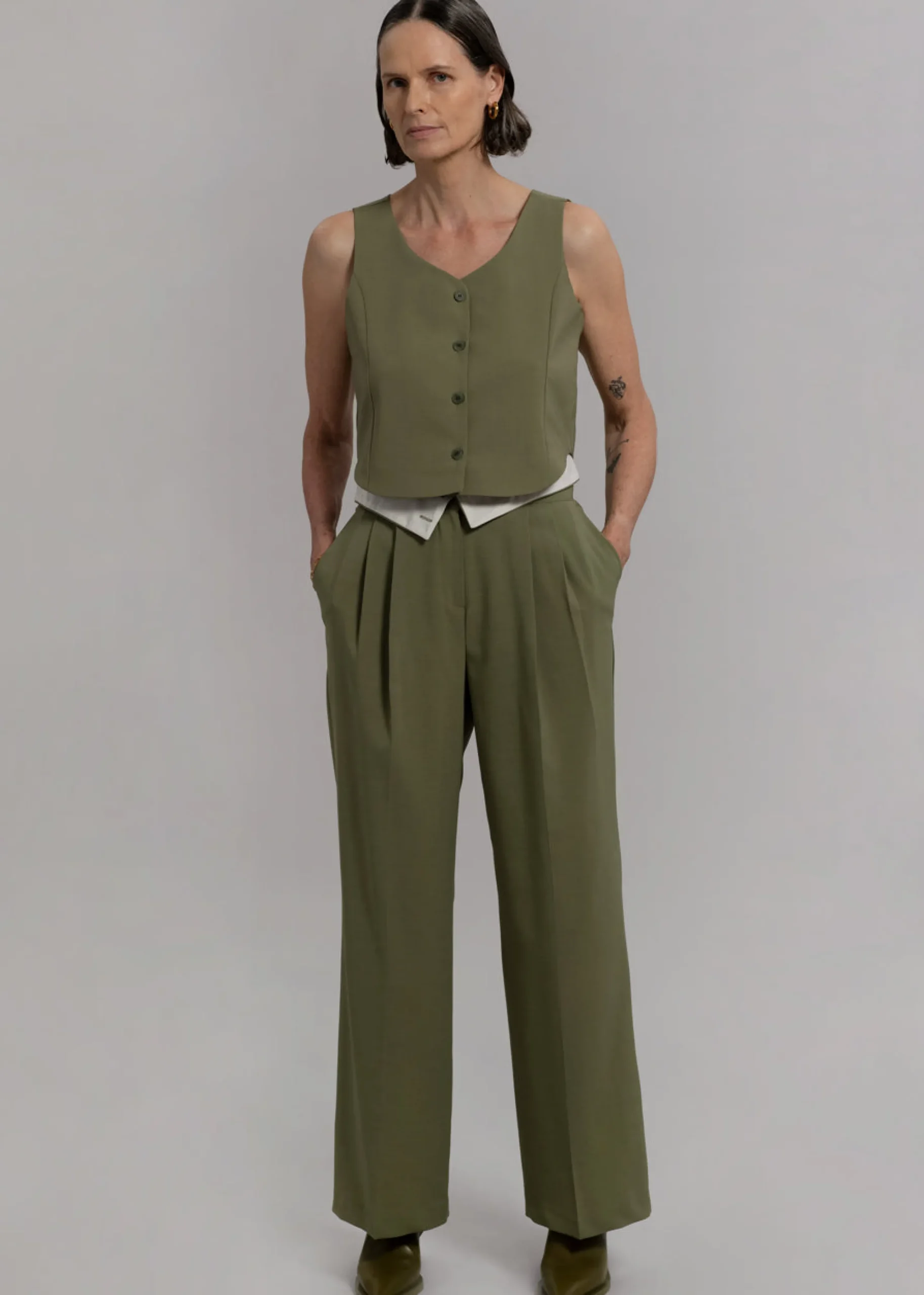 The Frankie Shop Holi Vest Olive Hot