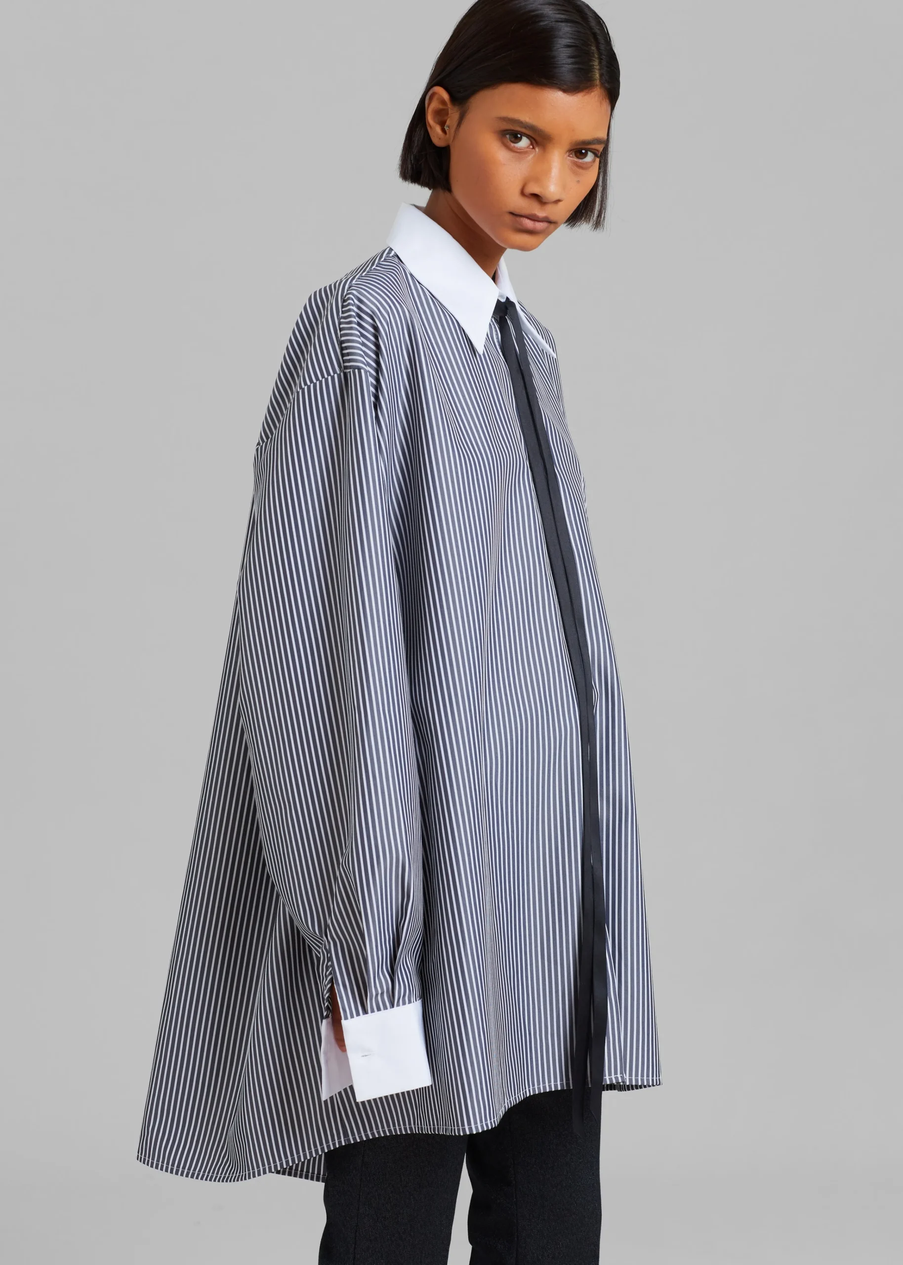 The Frankie Shop Jany Tie-Neck Shirt Black Stripe Outlet