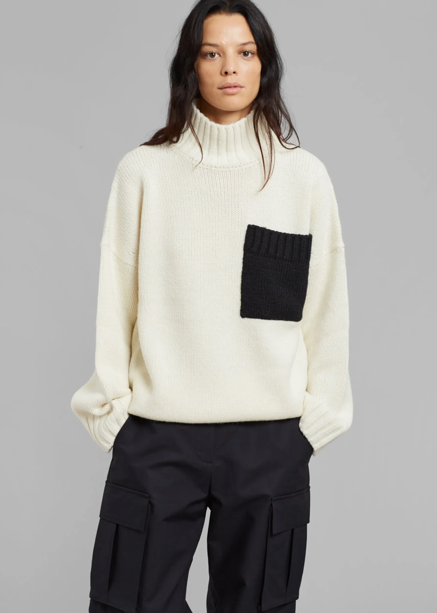 The Frankie Shop Jw Anderson Patch Pocket Turtleneck Off White/Black Online