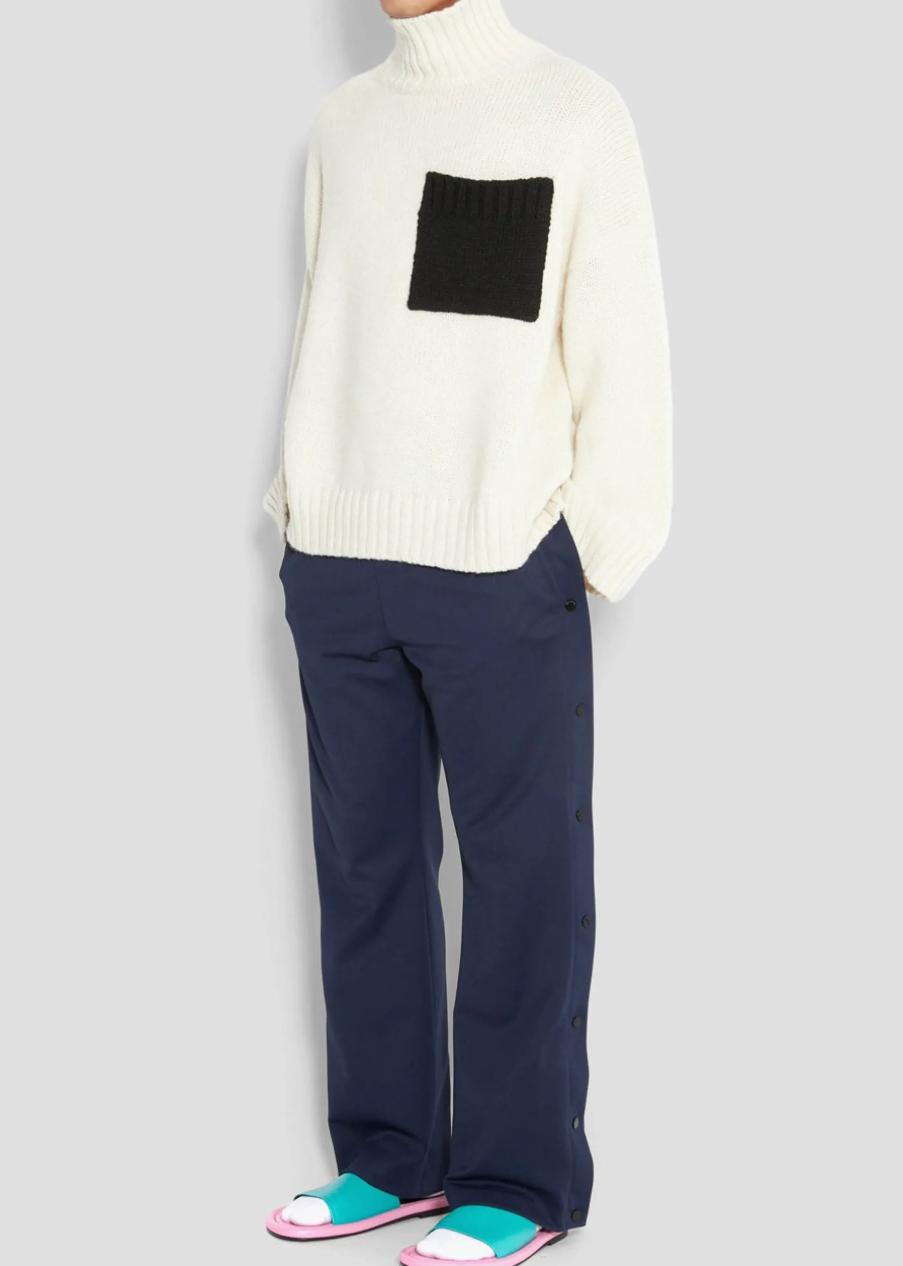 The Frankie Shop Jw Anderson Patch Pocket Turtleneck Off White/Black Online