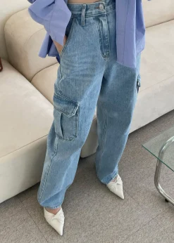 The Frankie Shop Kai Cargo Denim Pants Worn Wash Hot