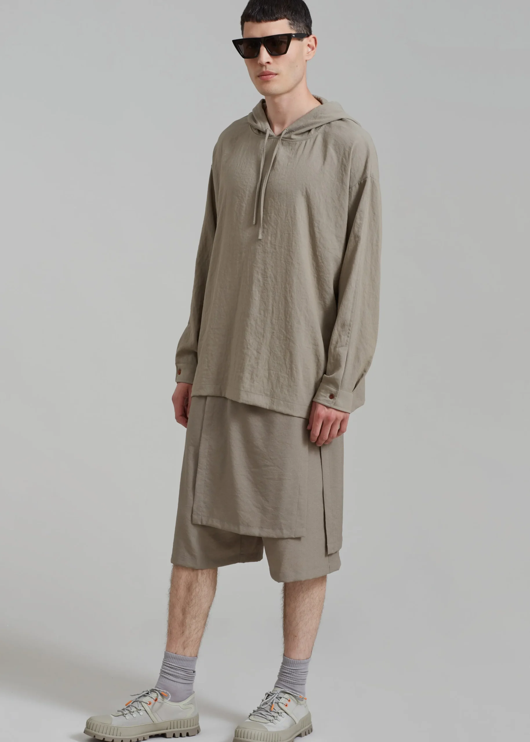 The Frankie Shop Keanu Light Wrap Shorts Olive Best