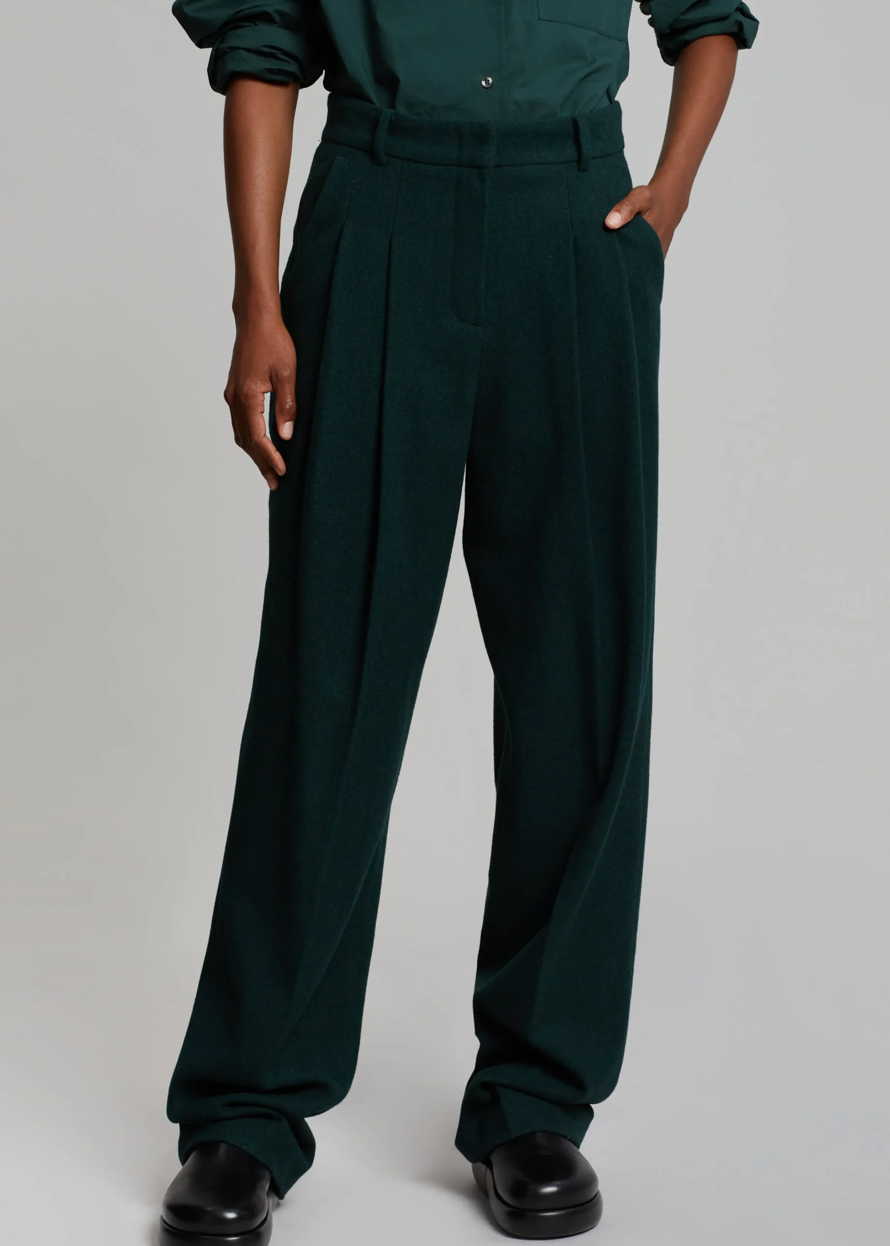 The Frankie Shop Layton Wool Suit Pants Bottle Green Clearance