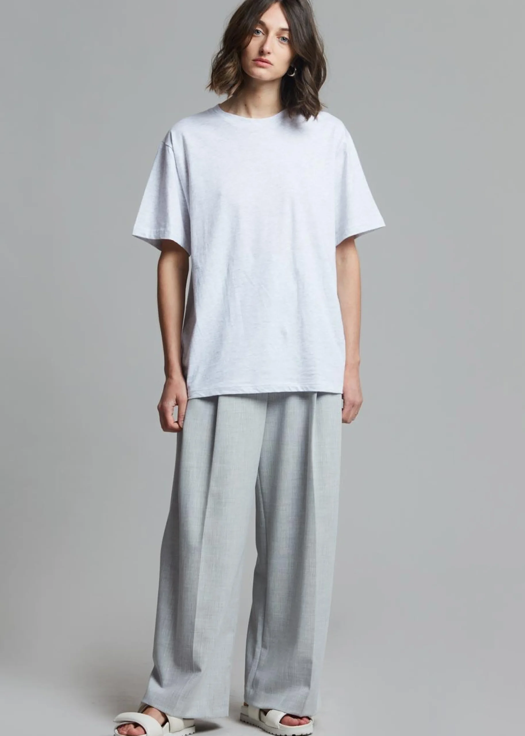 The Frankie Shop Lilou Simple Tee Light Grey Melange Hot