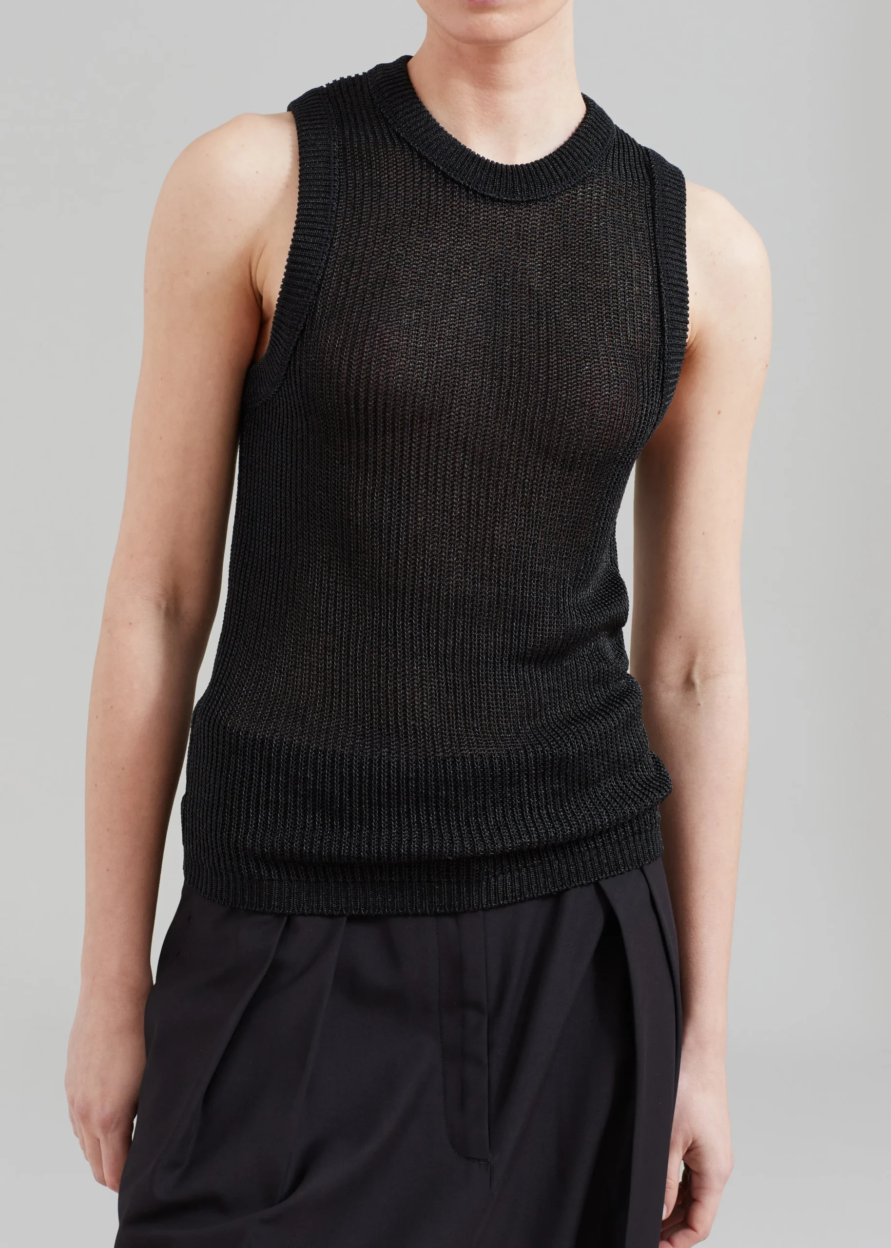 The Frankie Shop Low Classic Resort Sleeveless Top Black Outlet