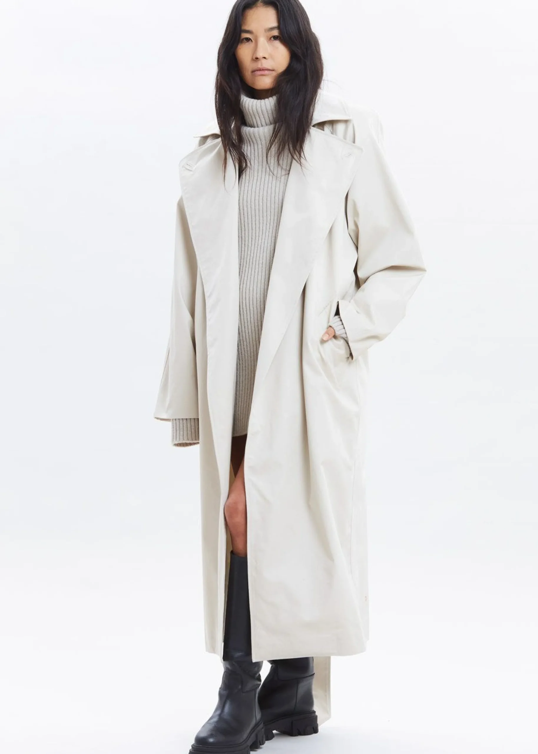 The Frankie Shop Marisol Box Shoulder Trench Bone Sale