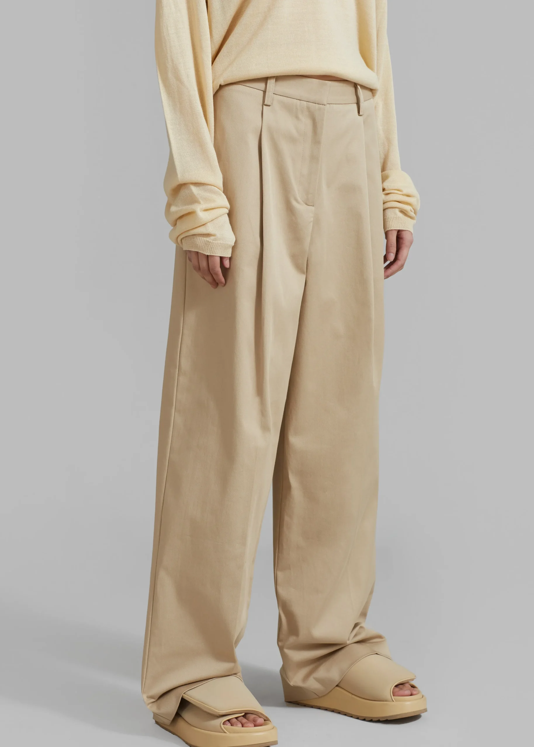 The Frankie Shop Matteau Summer Chino Sand Clearance