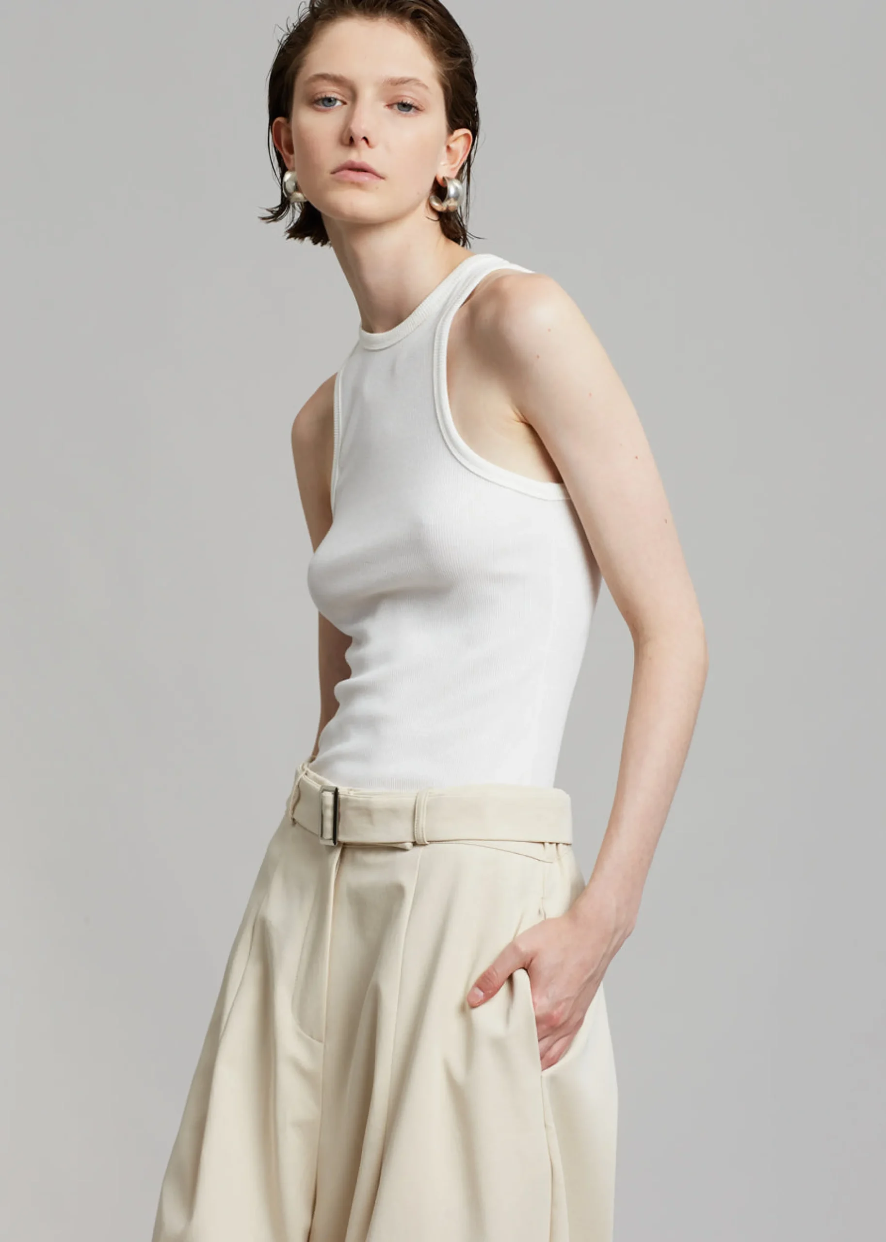 The Frankie Shop Mia Belted Pants Beige