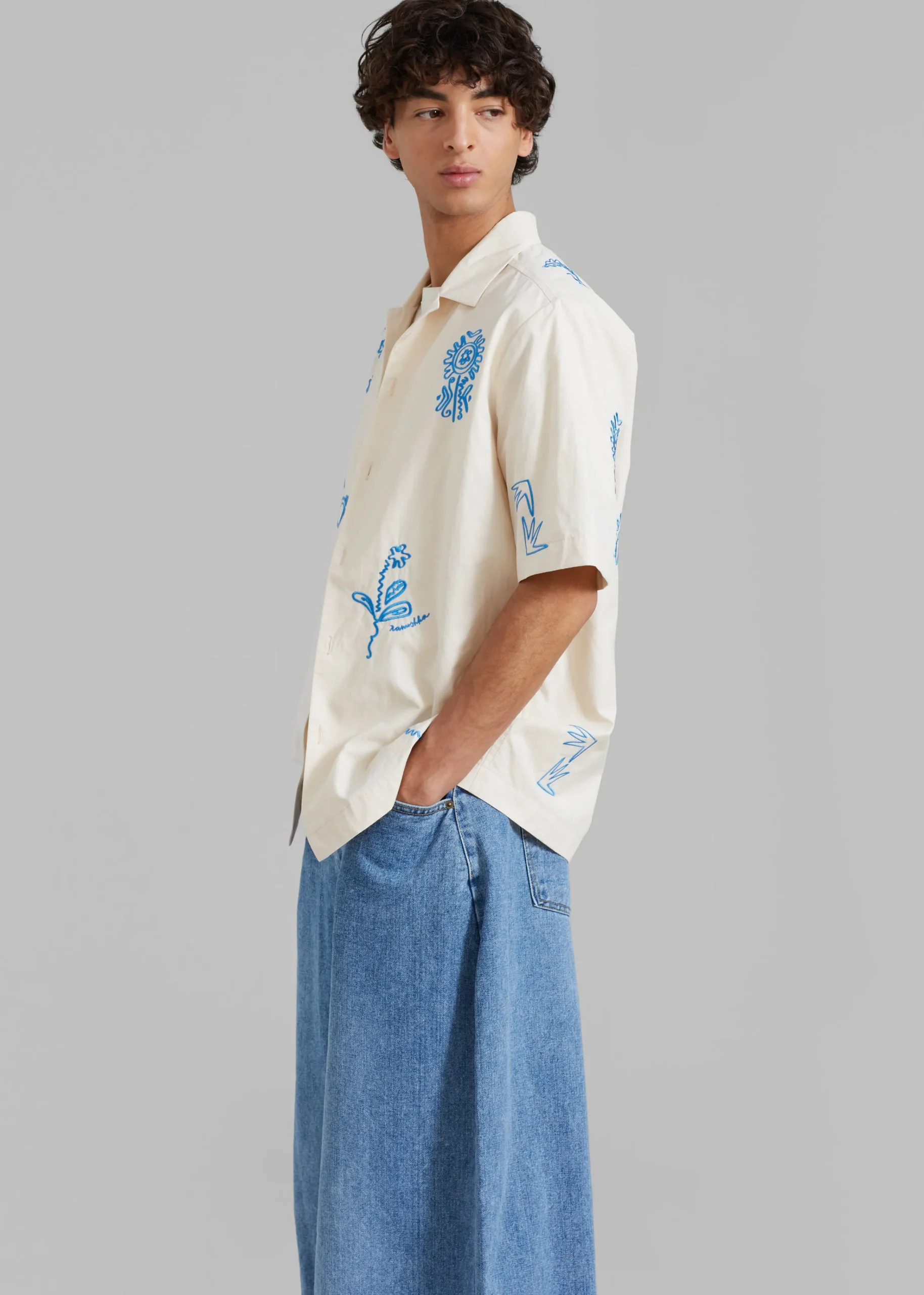 The Frankie Shop Nanushka Bodil Camp Shirt Creme Hot