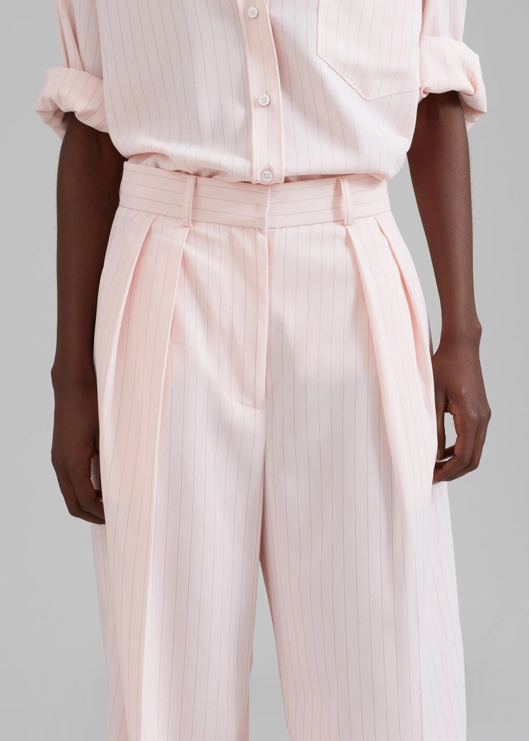 The Frankie Shop Tansy Fluid Pleated Trousers Pink Pinstripe