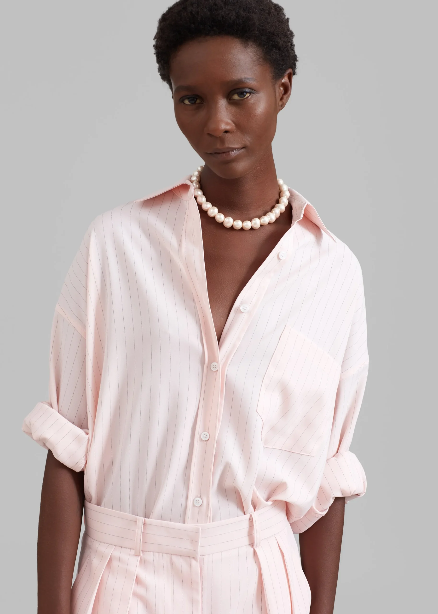 The Frankie Shop Tess Pearl Necklace Pink Sale