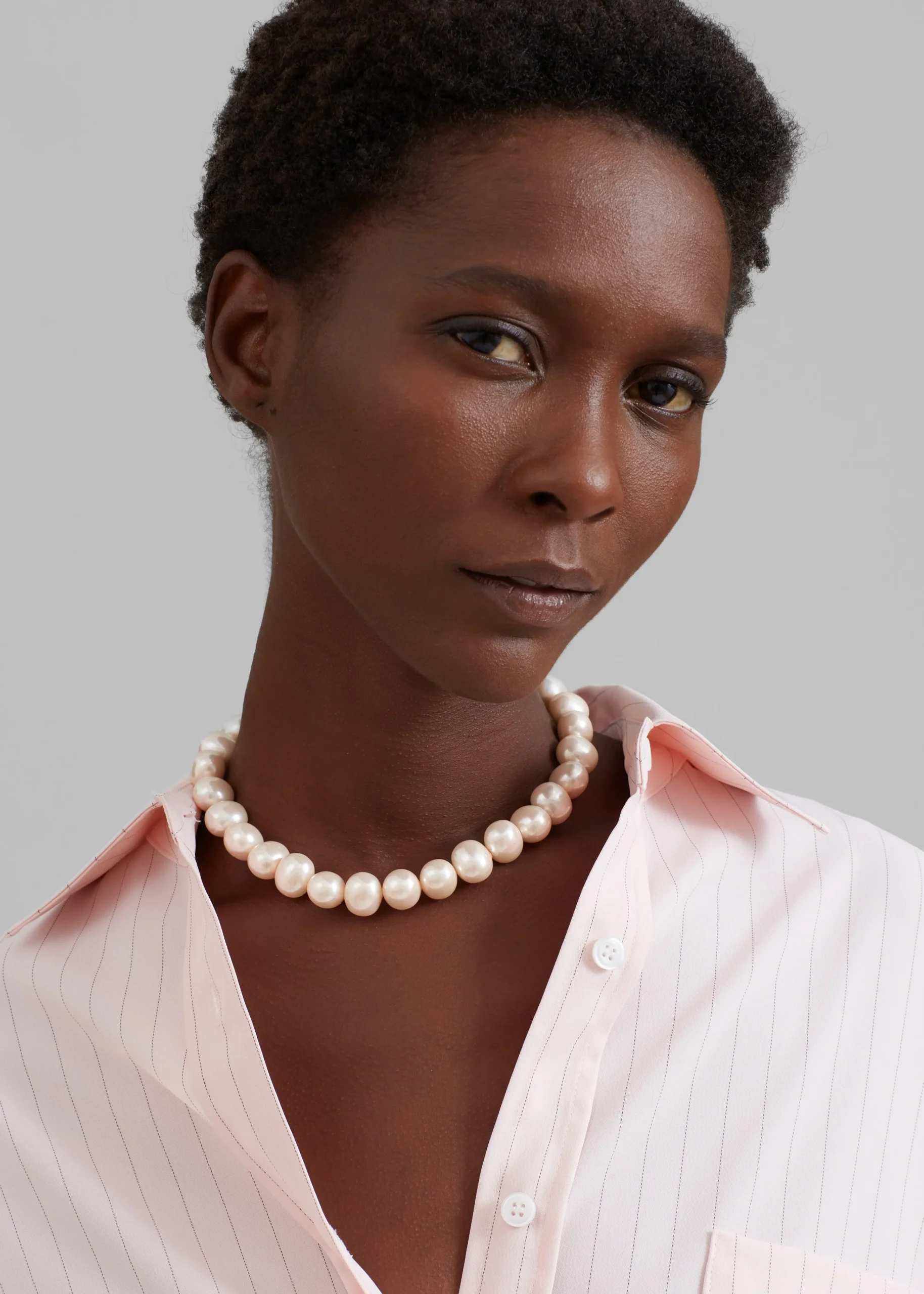 The Frankie Shop Tess Pearl Necklace Pink Sale