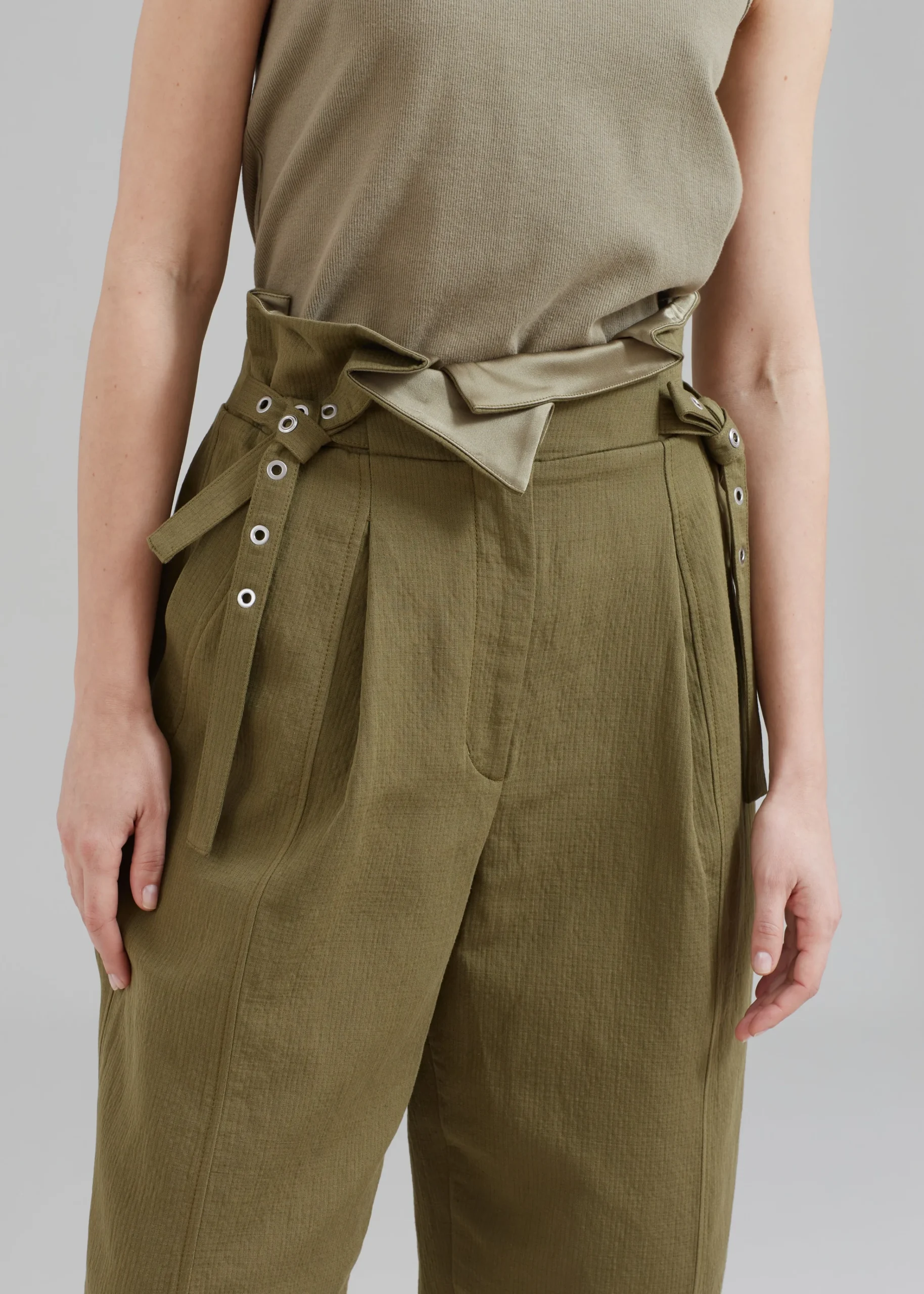 The Frankie Shop 3.1 Phillip Lim Cotton Linen Paperbag Pant Olive