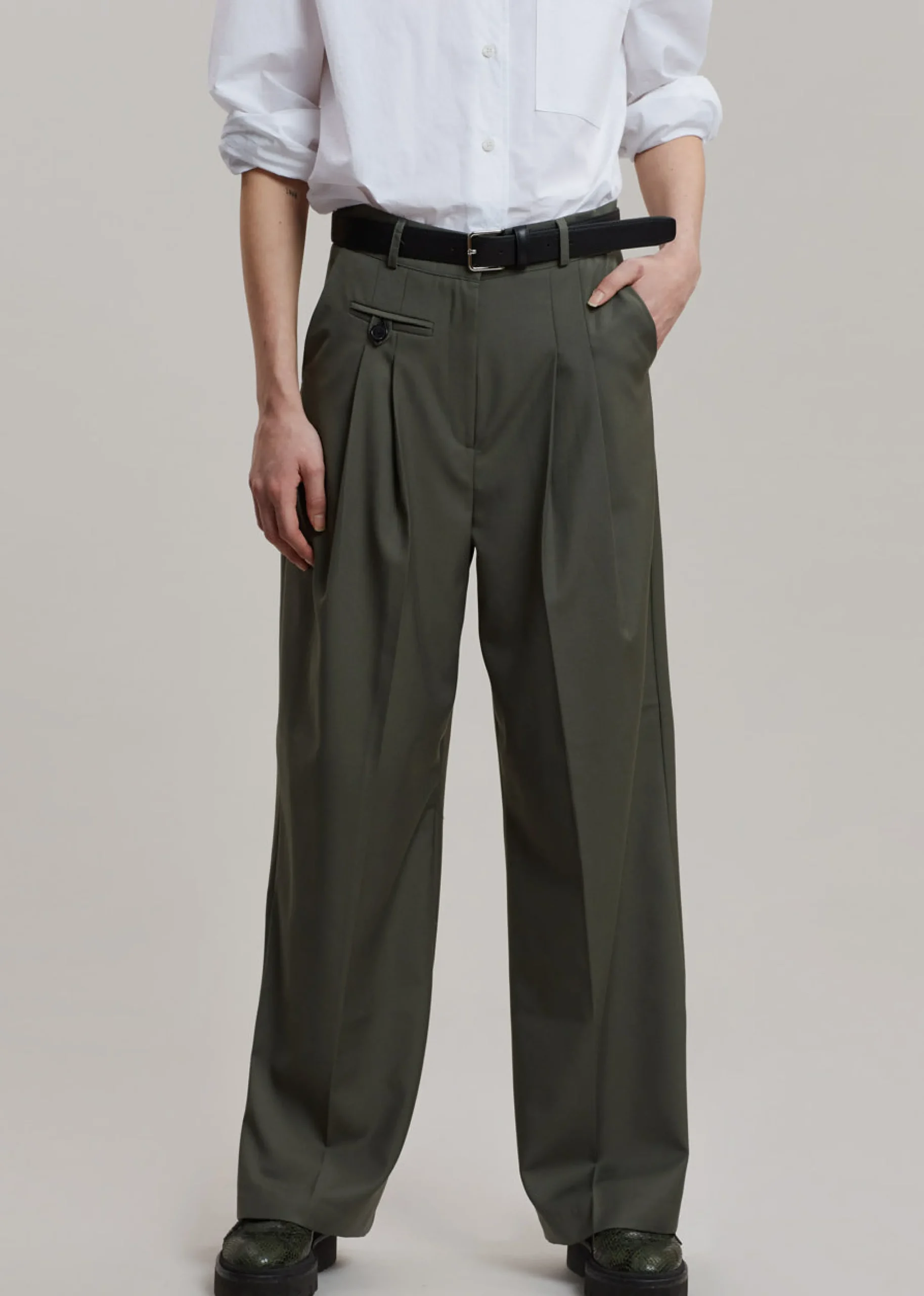 The Frankie Shop Ainsley Pants Olive Discount