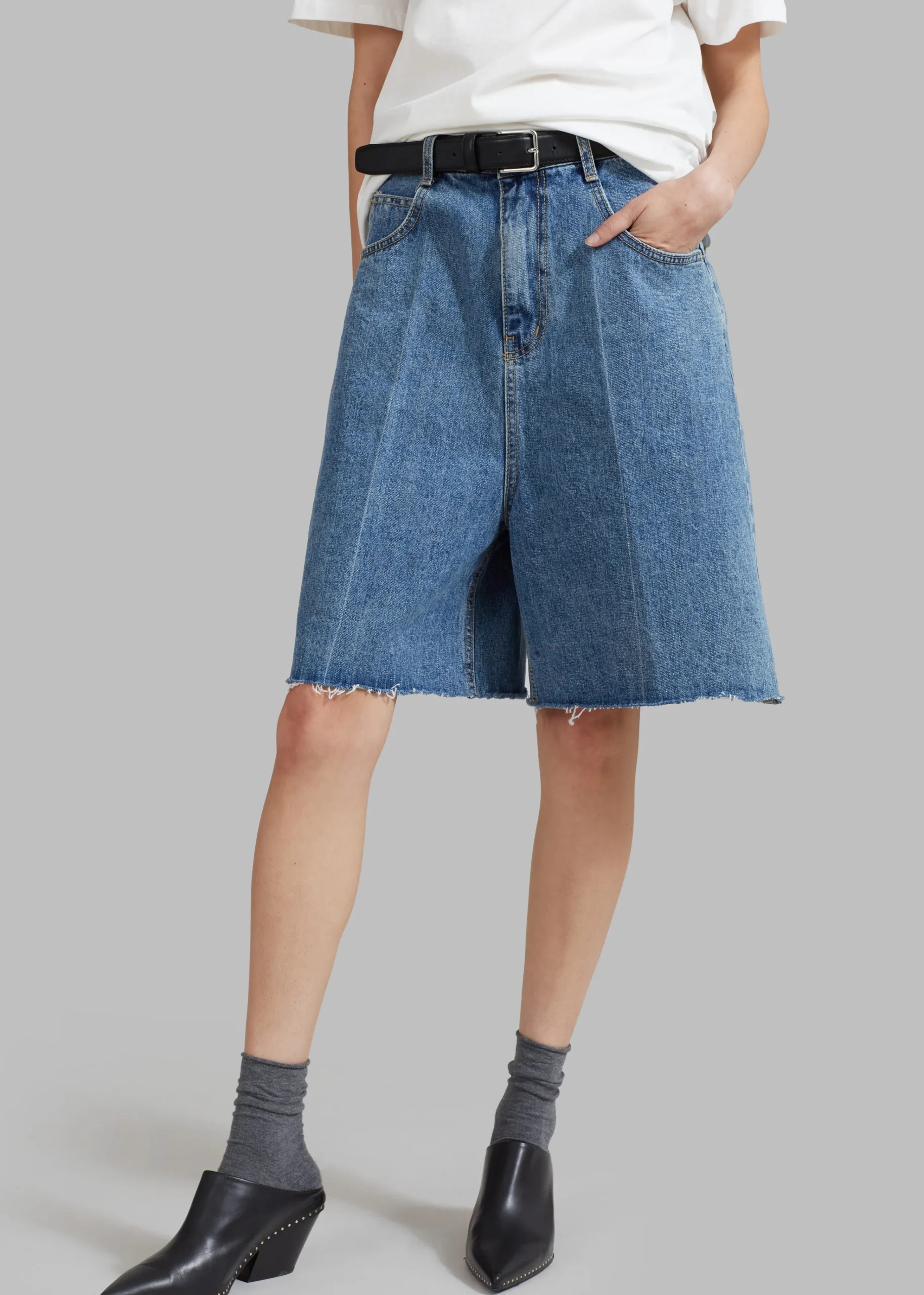 The Frankie Shop Aubrey Shorts Medium Wash Best