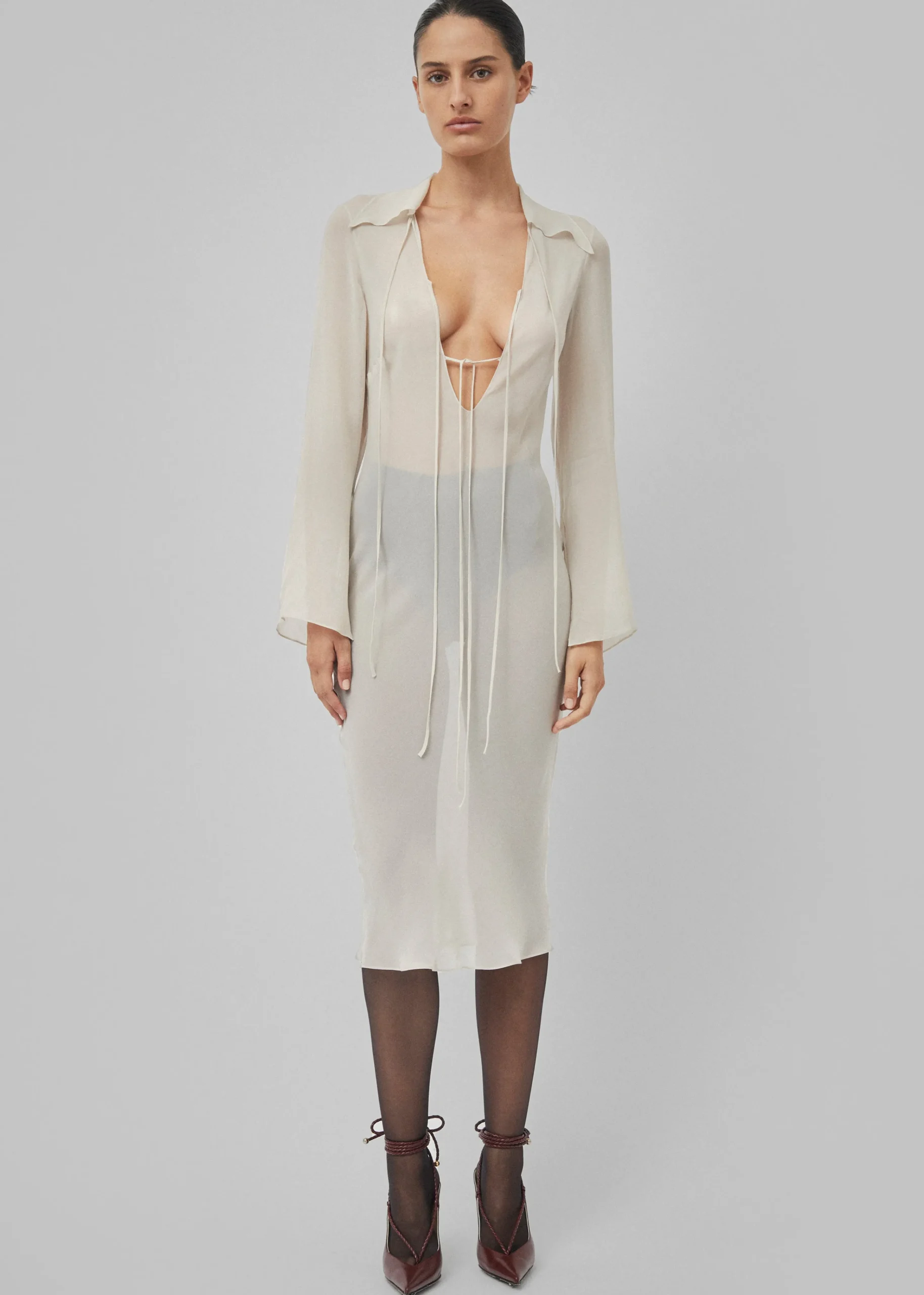 The Frankie Shop Beare Park Silk Georgette Tie Blouse Dress Powder Online
