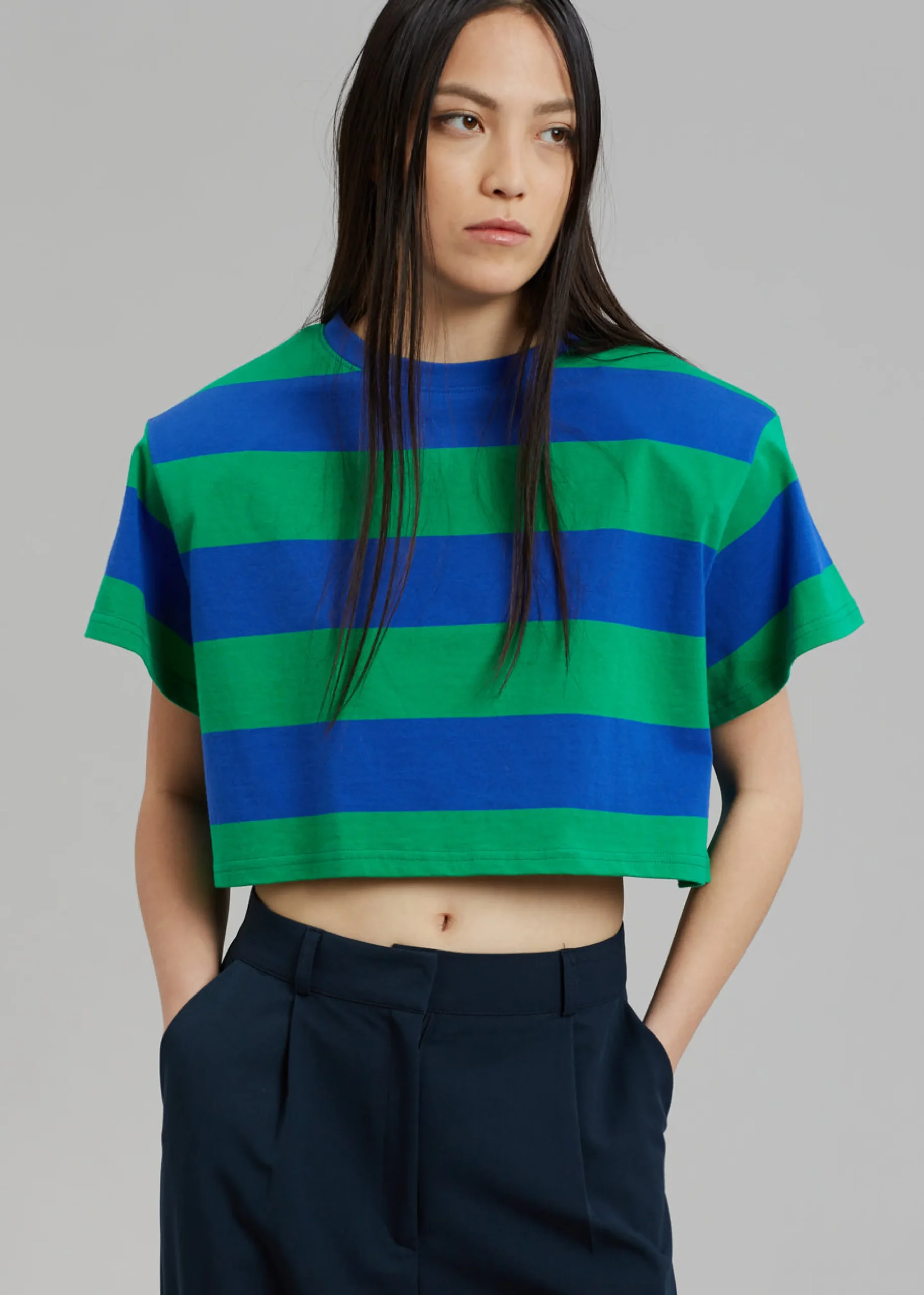 The Frankie Shop Caco Padded Cropped Tee Navy/Green Online