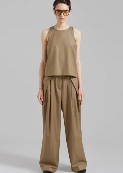 The Frankie Shop Clay Sleeveless Top Desert Taupe Hot