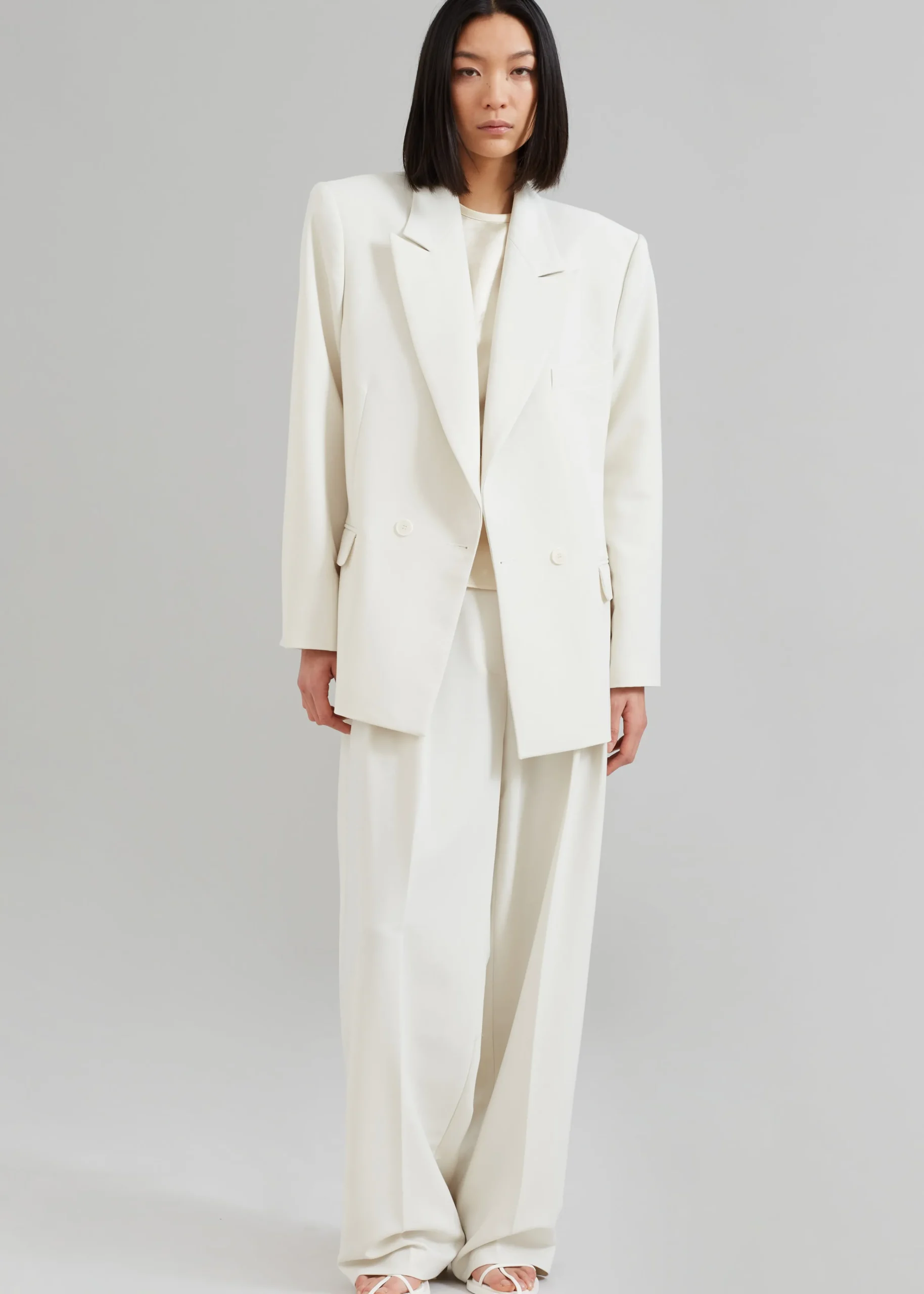 The Frankie Shop Corrin Pleated Trousers Ivory Hot