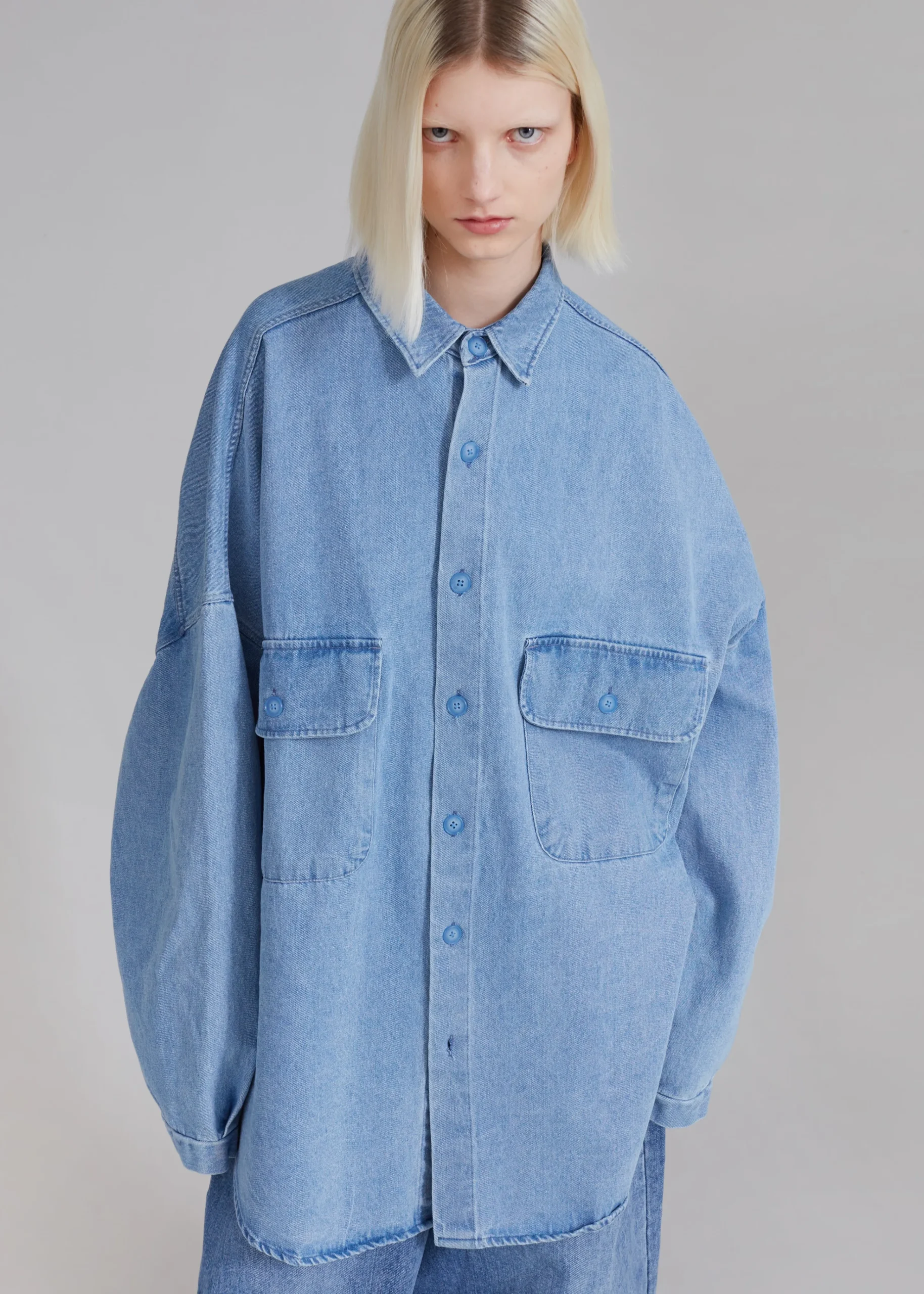 The Frankie Shop Dallas Denim Overshirt Worn Wash Hot