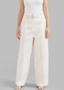The Frankie Shop Delphi Belted Pants Cream Hot