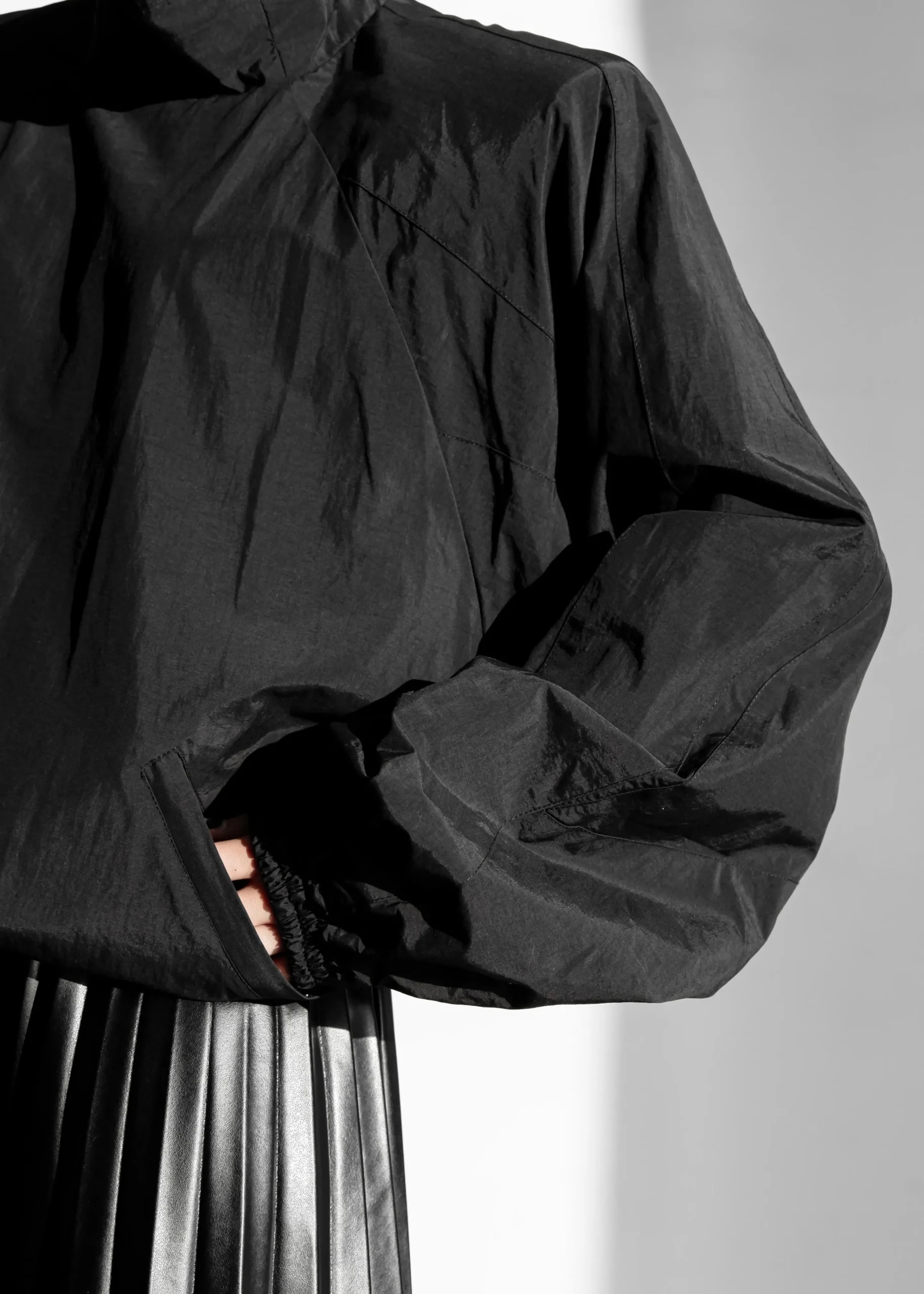 The Frankie Shop Doyle Mockneck Anorak Black New
