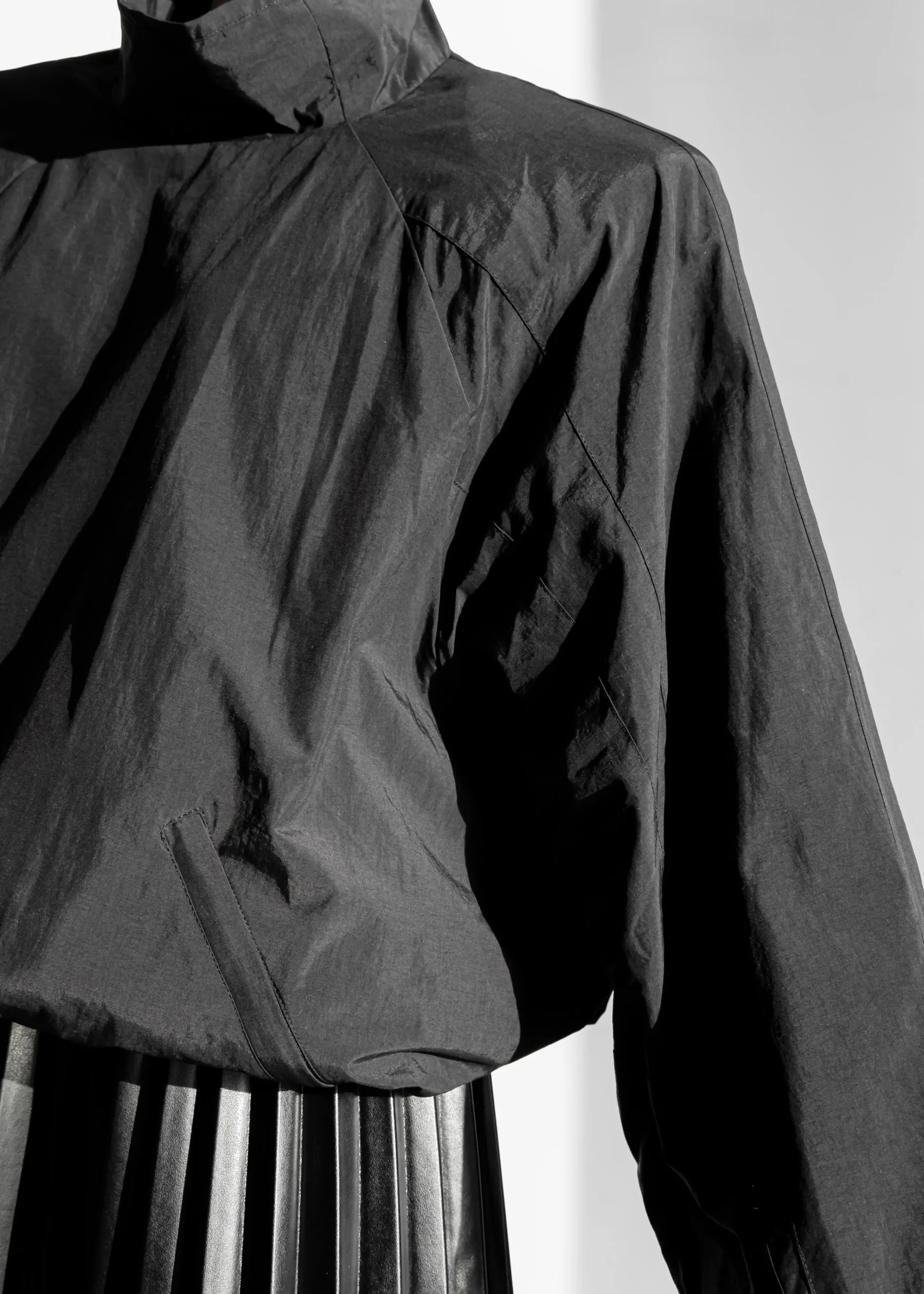 The Frankie Shop Doyle Mockneck Anorak Black New