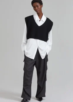 The Frankie Shop Fuji V-Neck Cropped Vest Black Discount