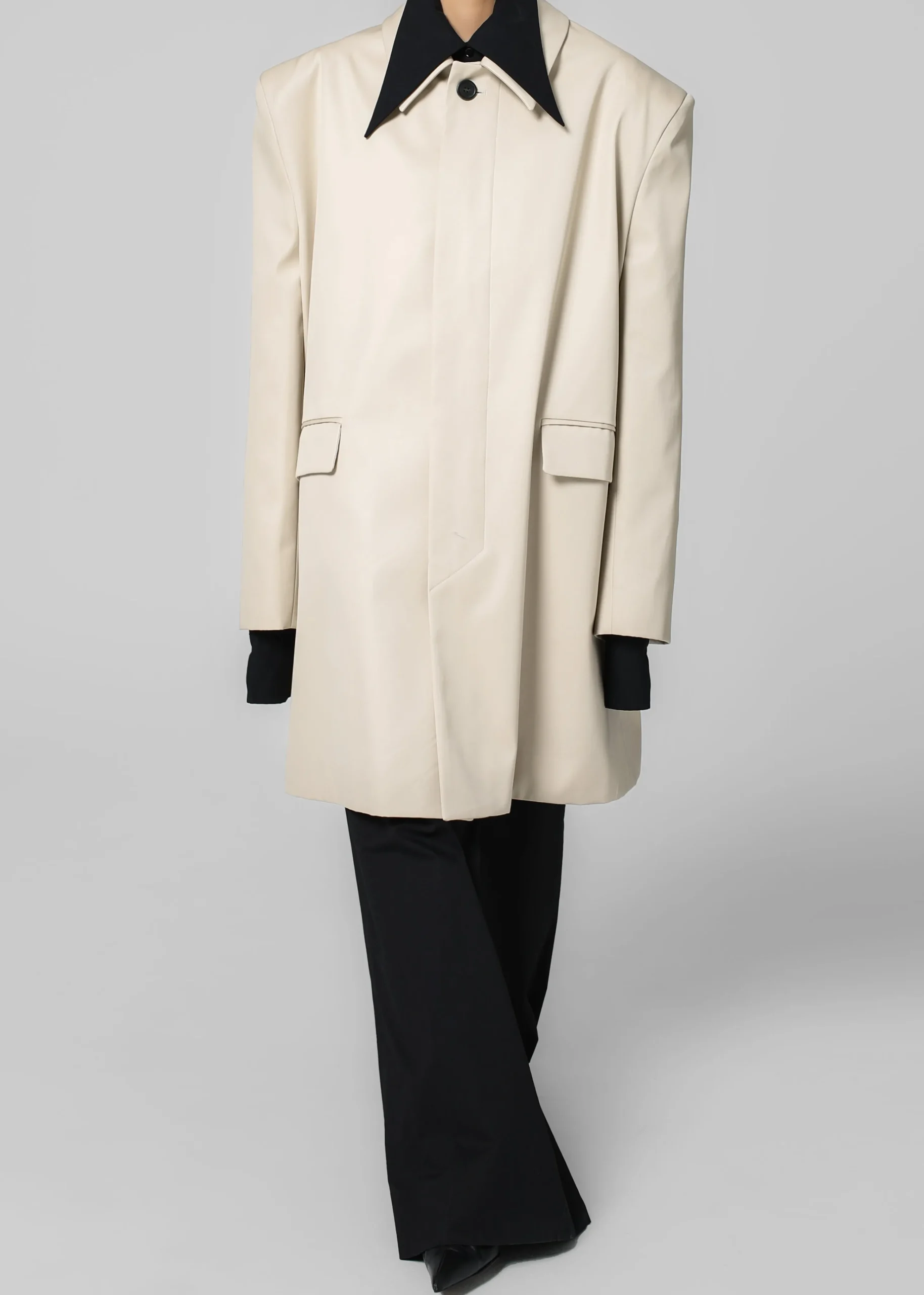 The Frankie Shop Ghent Padded Shoulder Trench Beige Online