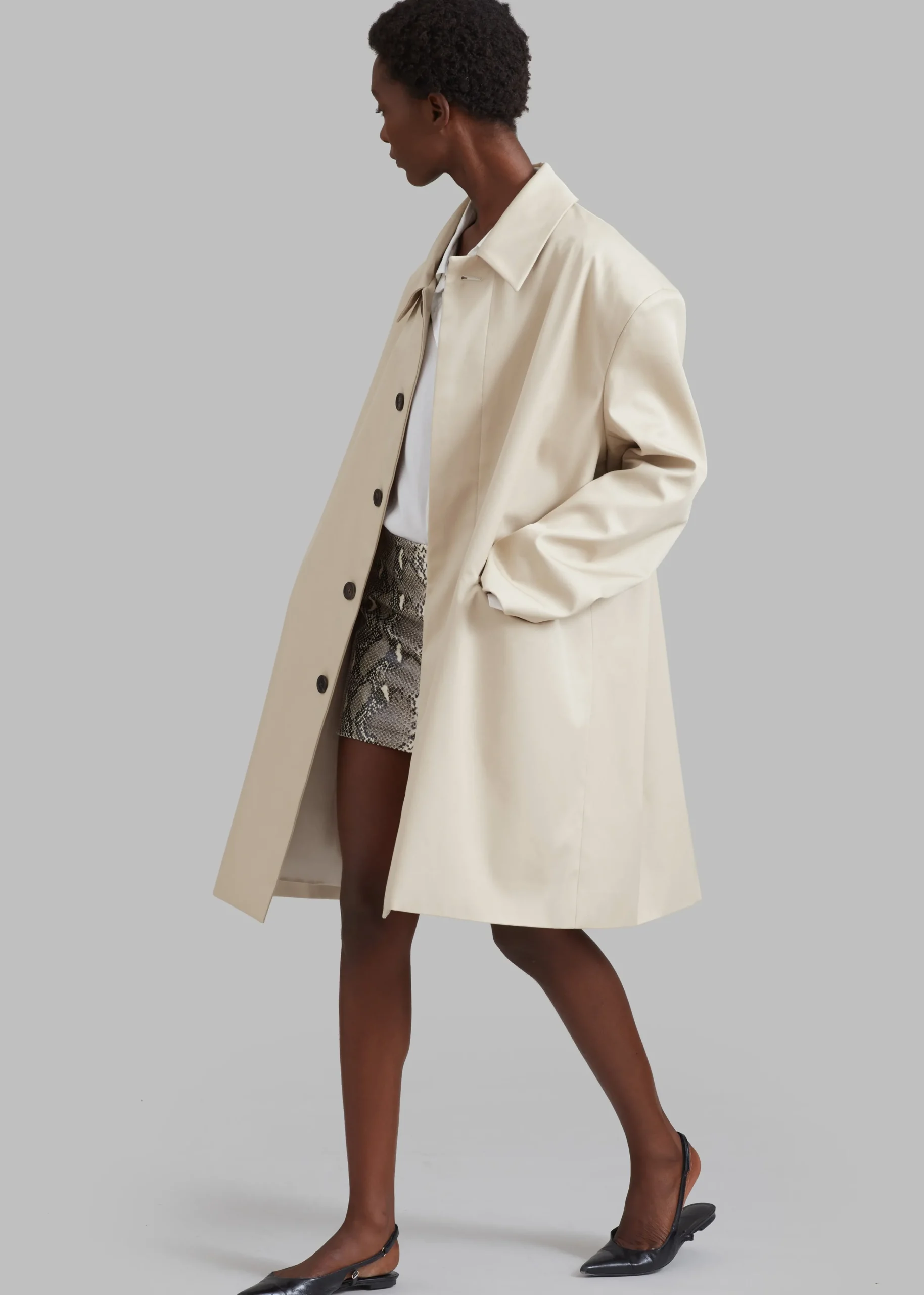The Frankie Shop Ghent Padded Shoulder Trench Beige Online