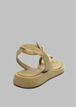 The Frankie Shop Gia X Rhw Rosie Flat Wrap Sandal Taupe Clearance