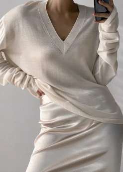 The Frankie Shop Juro V-Neck Knit Cream