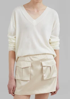 The Frankie Shop Juro V-Neck Knit Cream