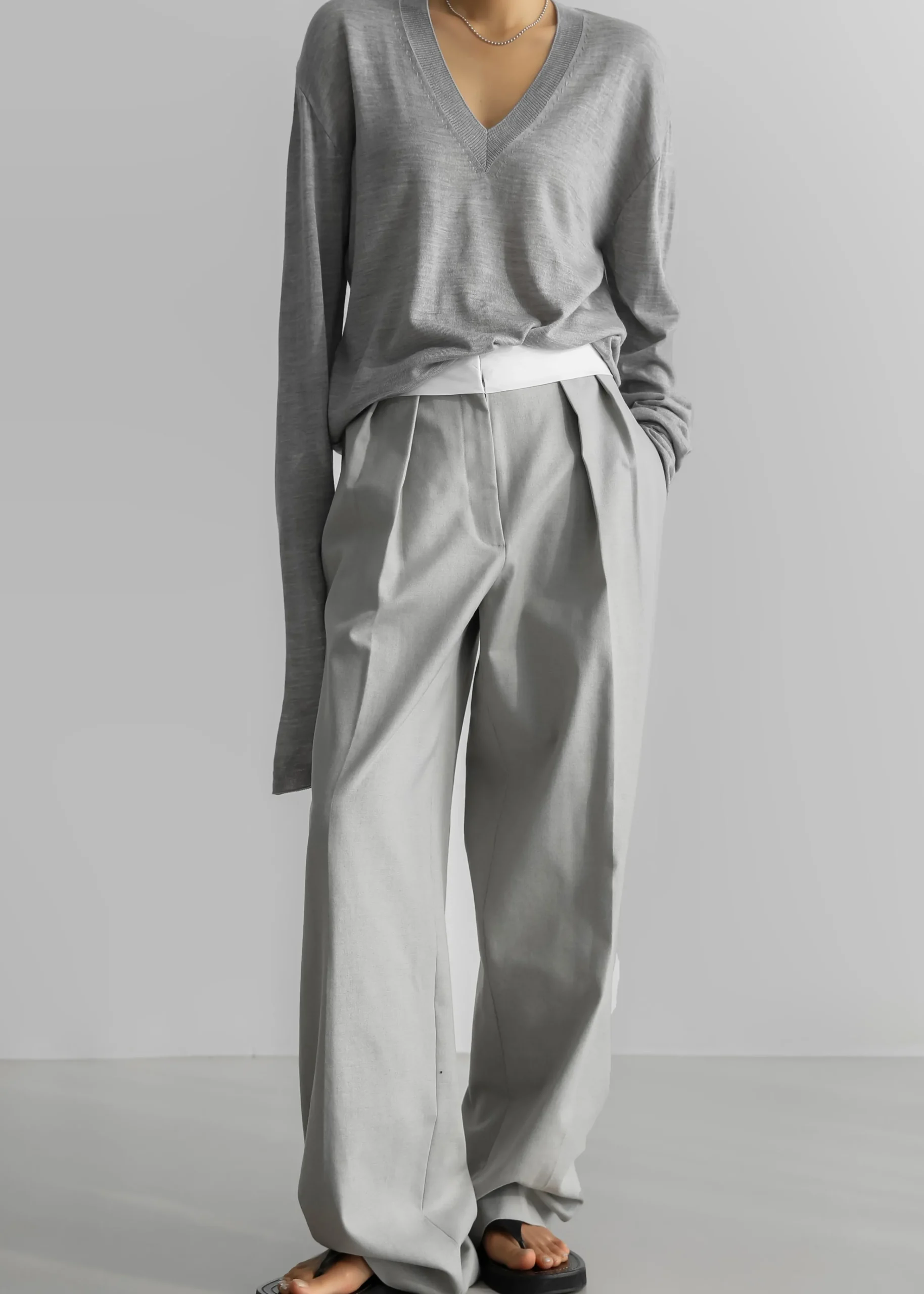 The Frankie Shop Juro V-Neck Knit Grey Clearance