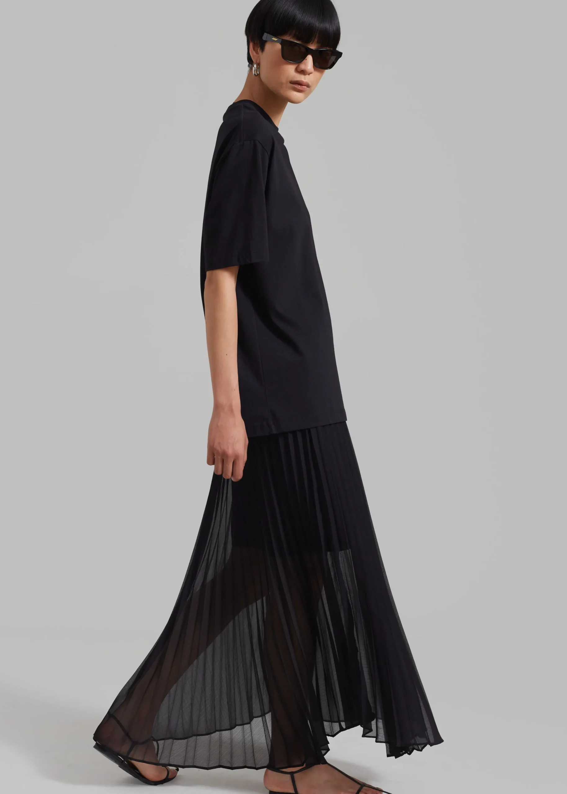 The Frankie Shop Kaya Pleated Maxi Skirt Black