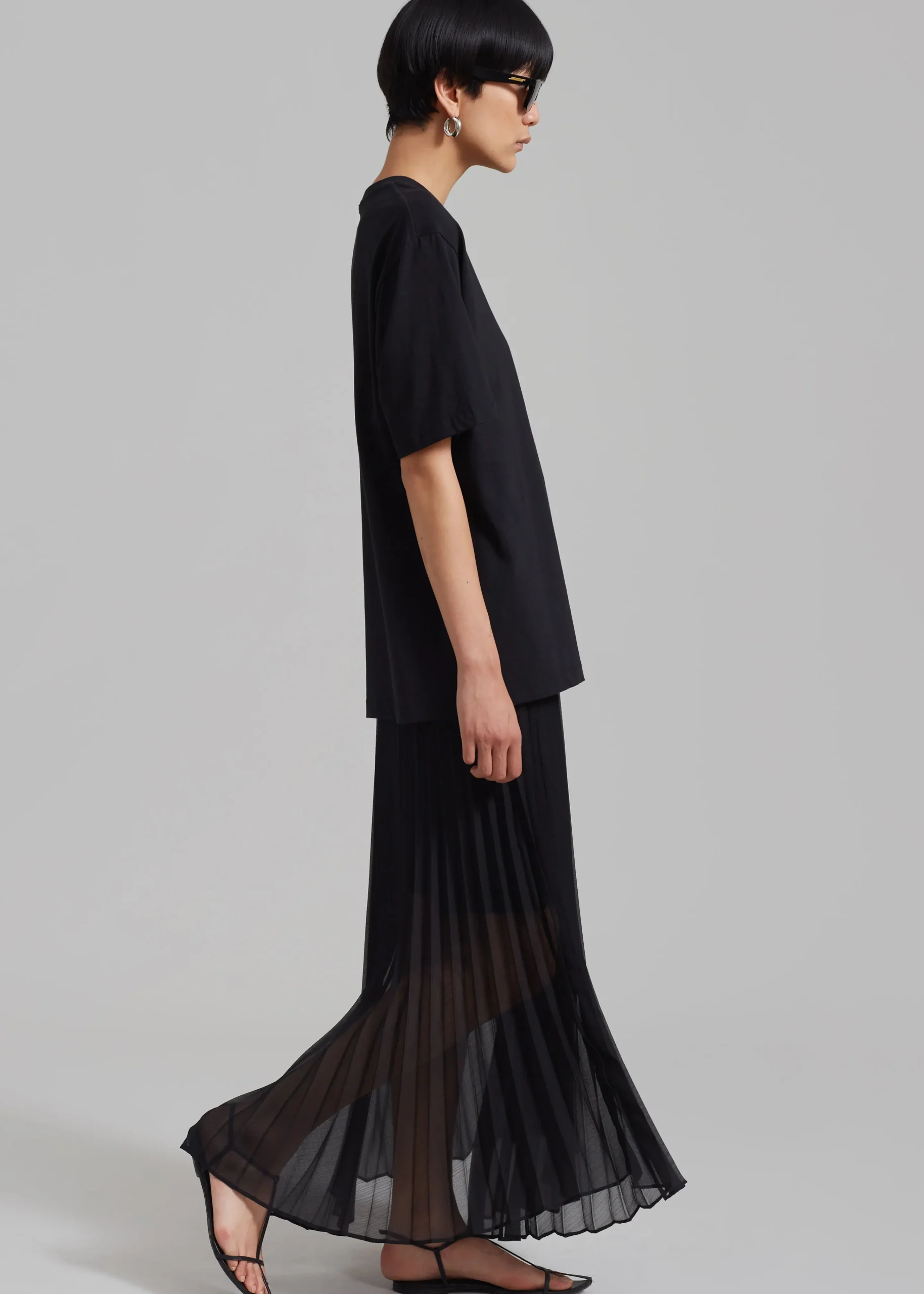 The Frankie Shop Kaya Pleated Maxi Skirt Black