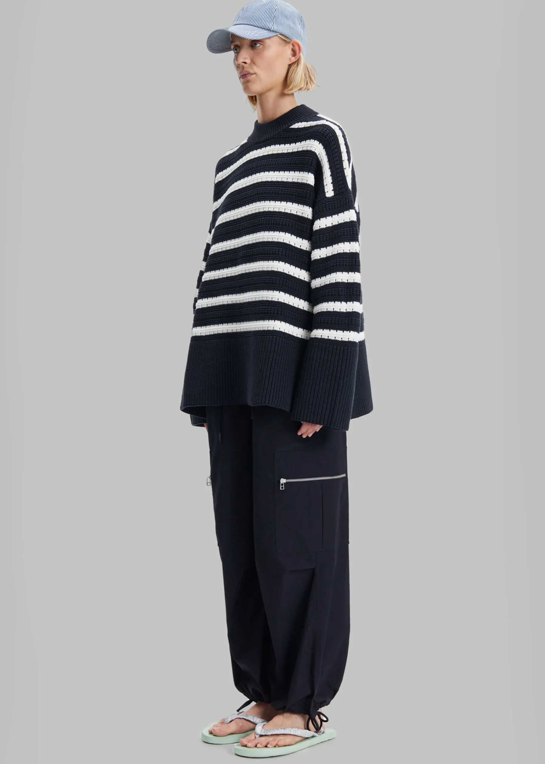 The Frankie Shop Samsoe & Samsoe Raili Crew Neck Caviar St. Hot