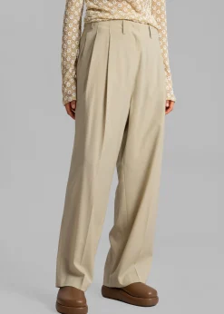 The Frankie Shop Sefa Tuck Pants Beige Hot