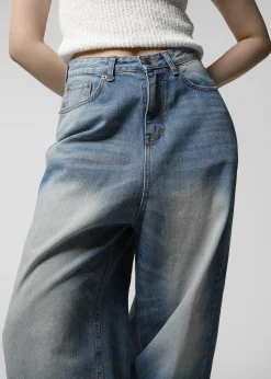 The Frankie Shop Tanner Bleach Jeans Worn Wash Clearance