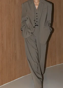 The Frankie Shop Tansy Oversized Blazer Olive