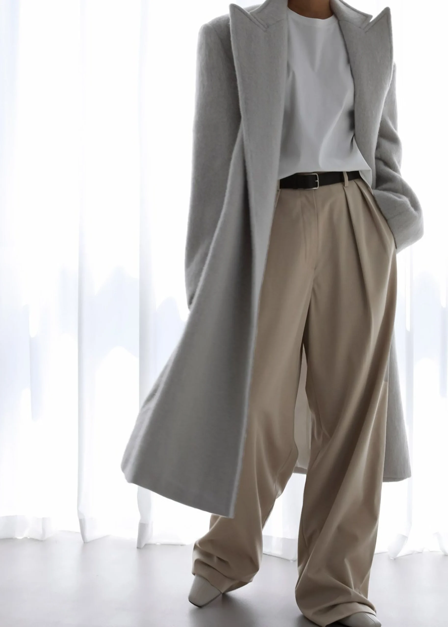 The Frankie Shop Tansy Pleated Trousers Beige Best
