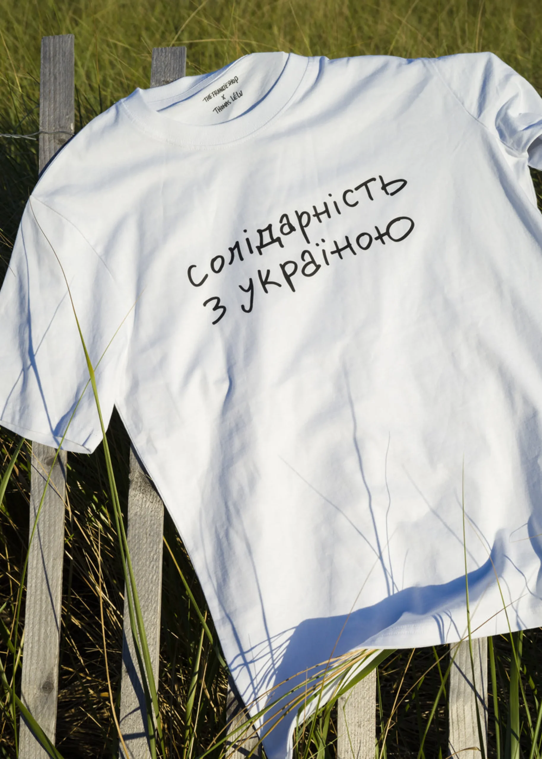 The Frankie Shop X Thomas Lelu Solidarity T-Shirt White/Black Sale