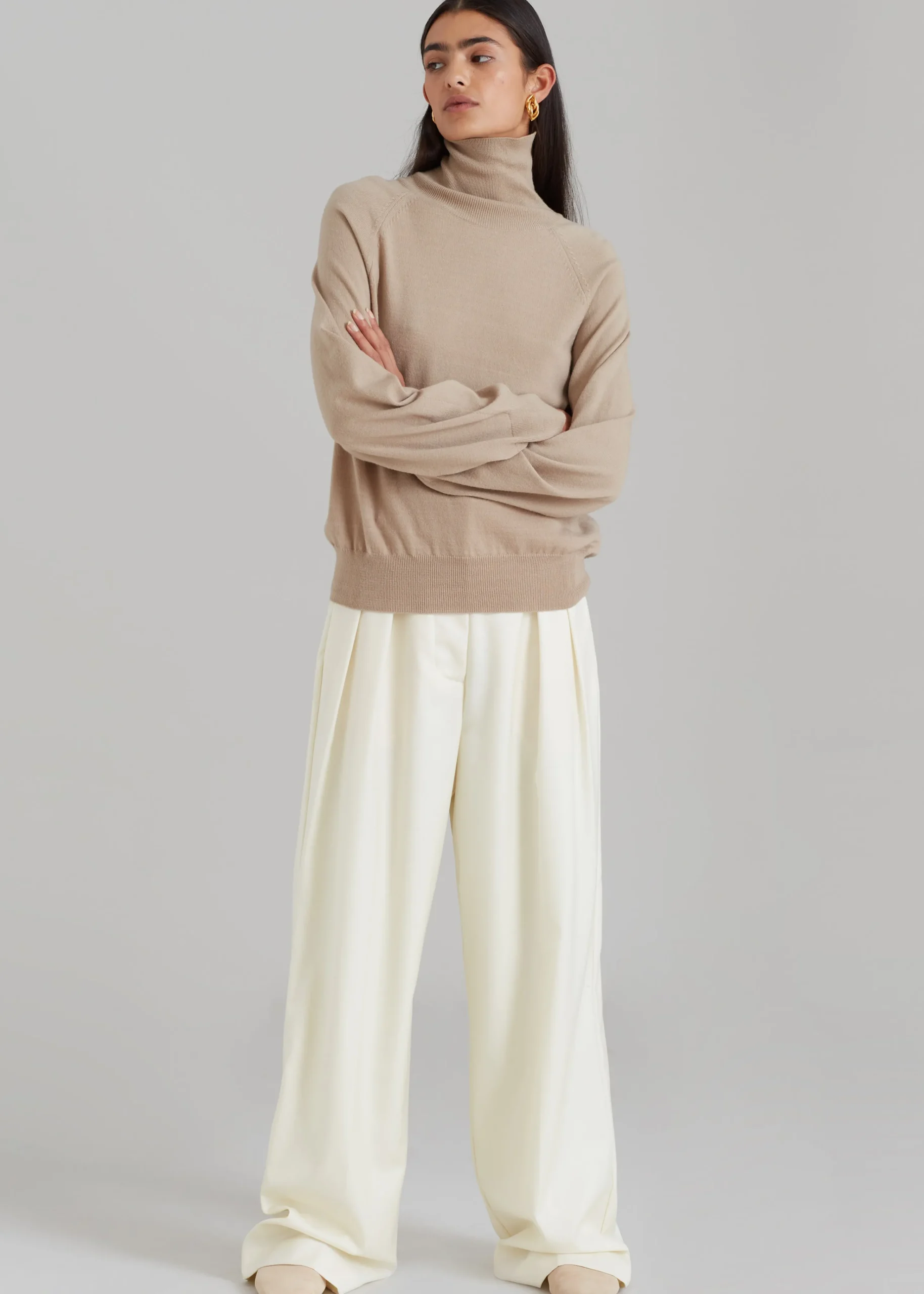 The Frankie Shop Variel Turtleneck Sweater Taupe
