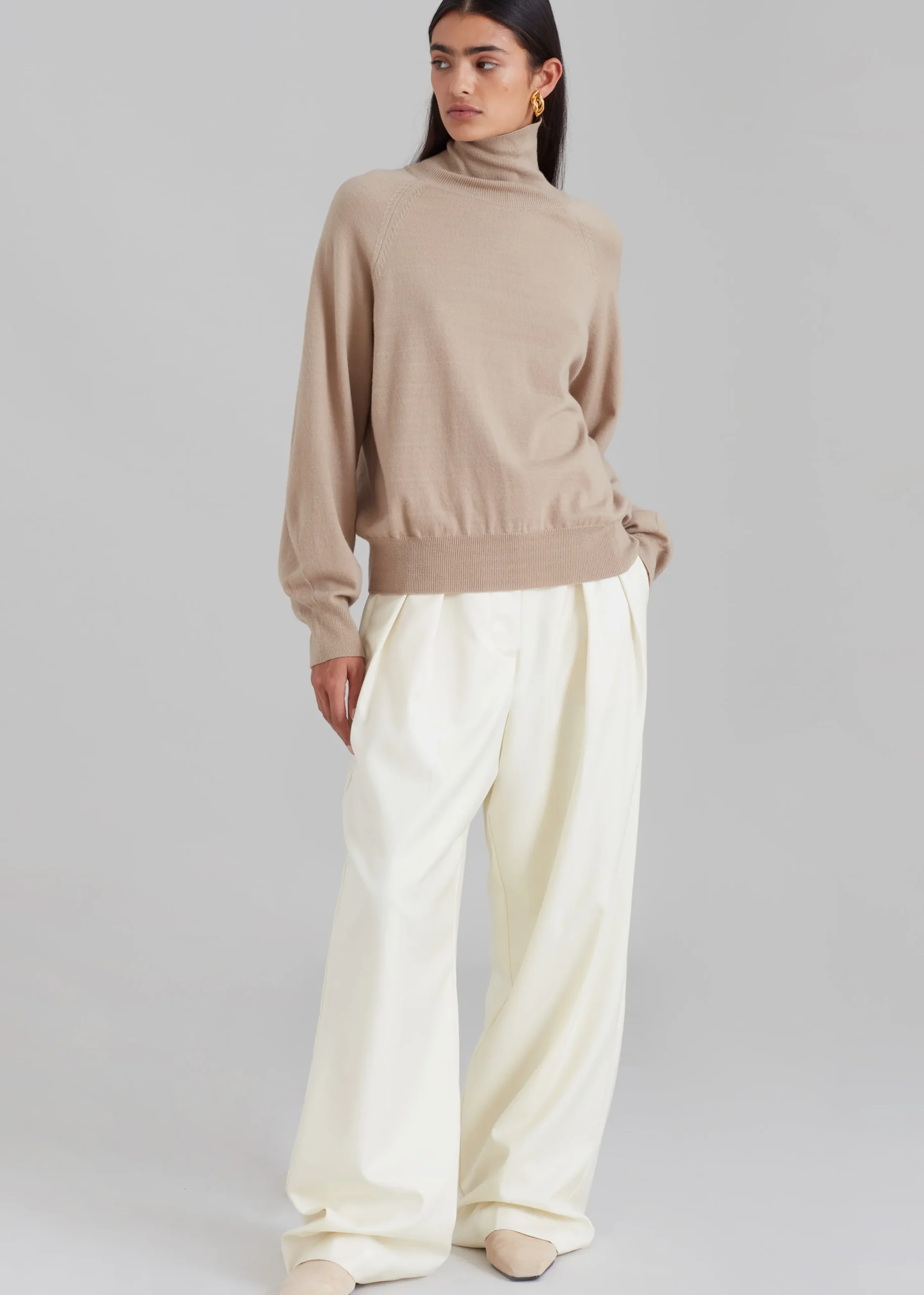 The Frankie Shop Variel Turtleneck Sweater Taupe